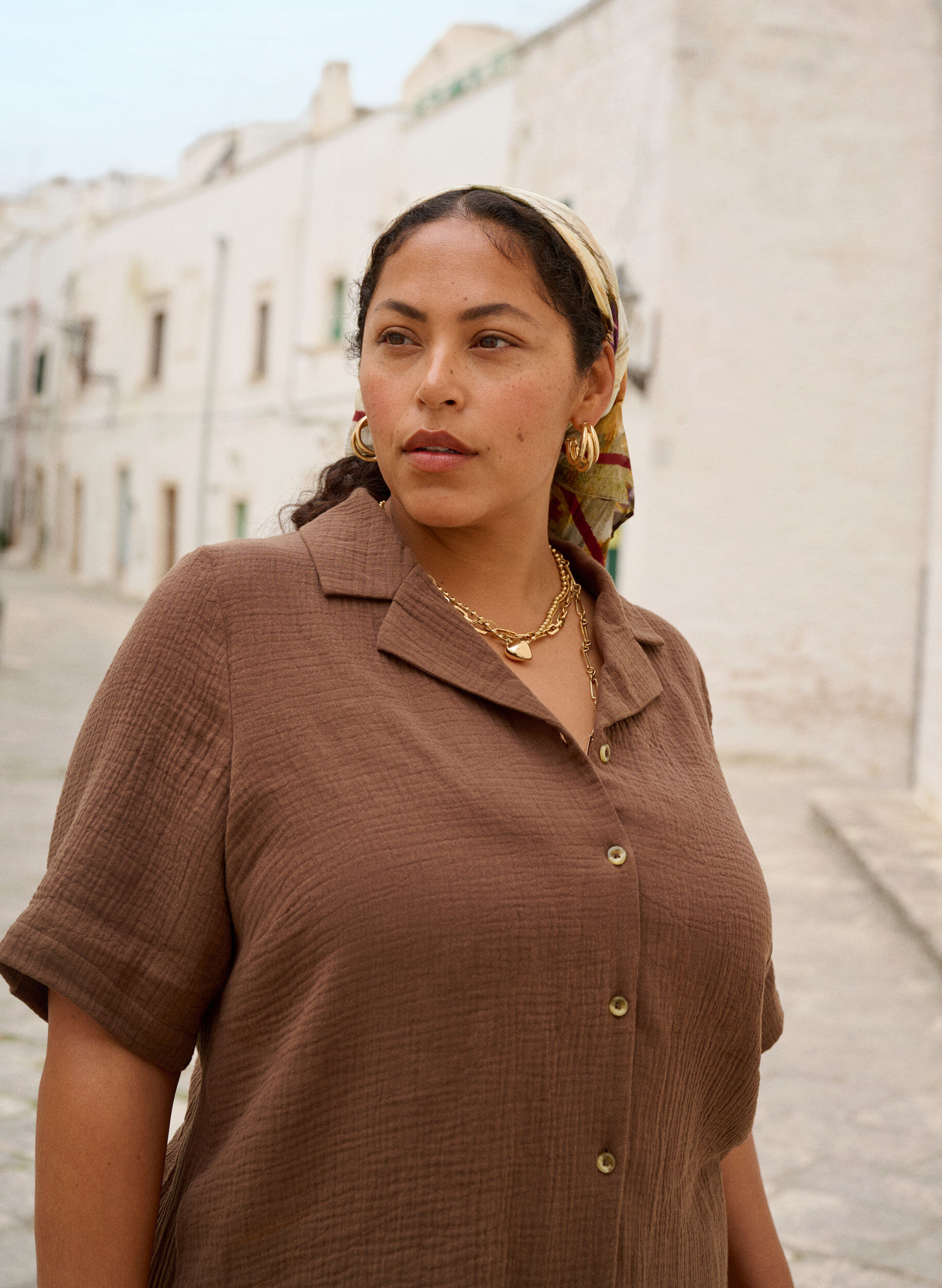 Zizzi Shirt met korte mouwen van katoen mousseline, Bruin, Image image number 0