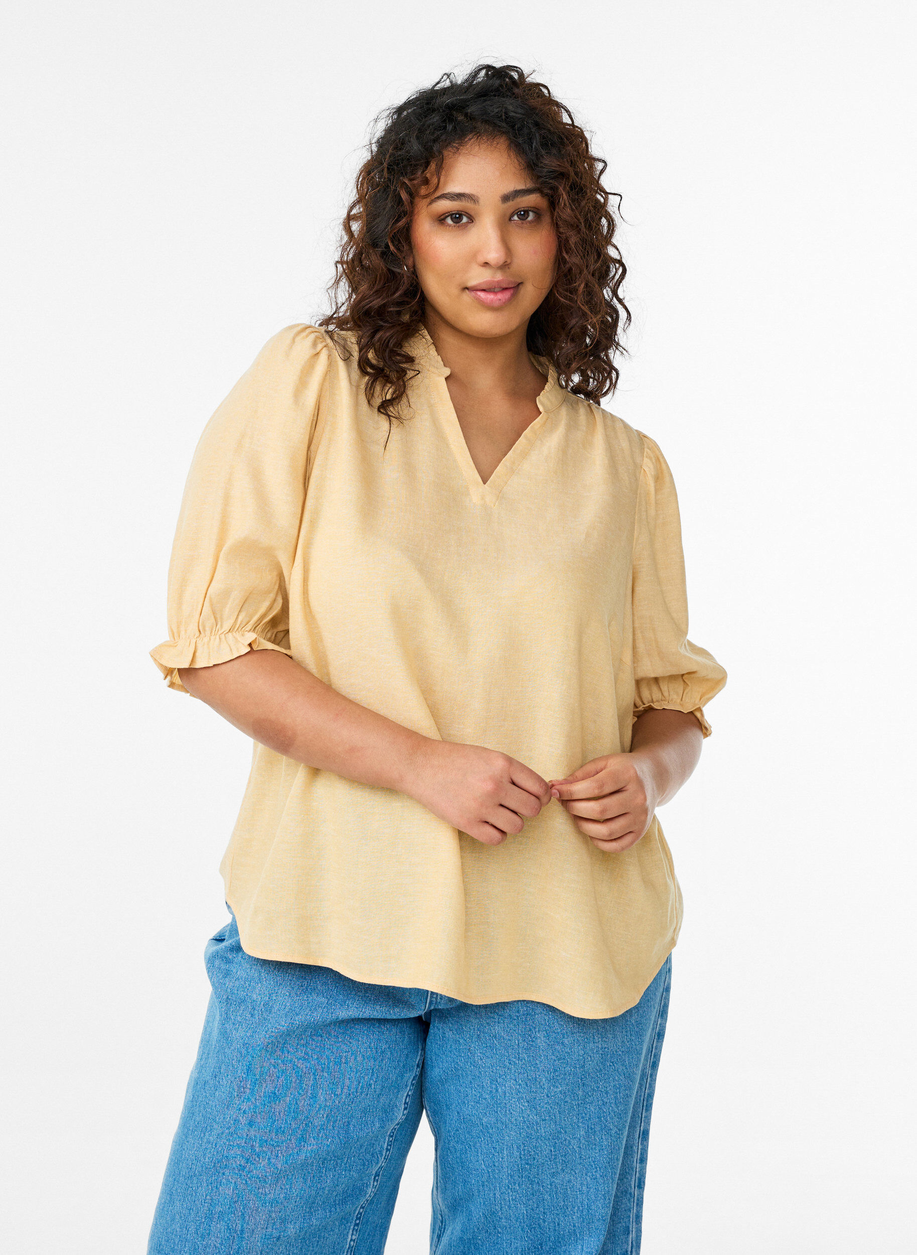 Zizzi Blouse in linnen en viscose met mouwen 1/2, Geel, Model image number 0