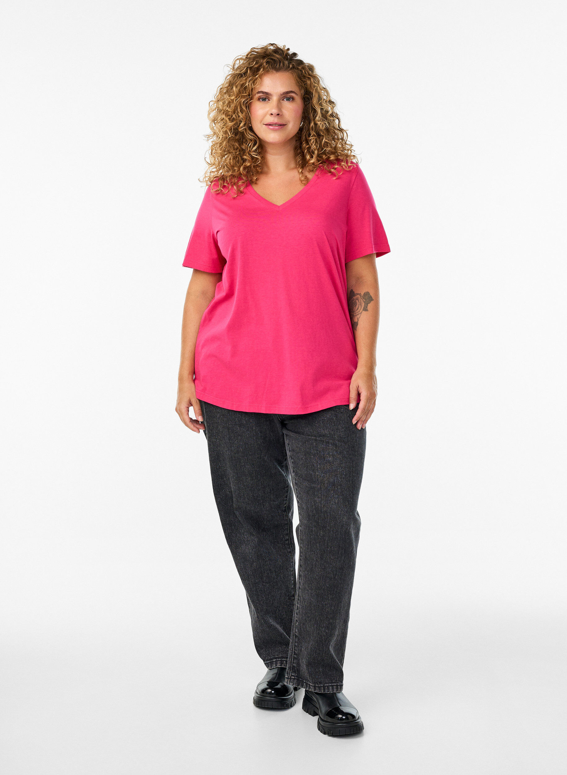 Zizzi T-shirt met korte mouwen en V-hals, Roze, Model image number 1