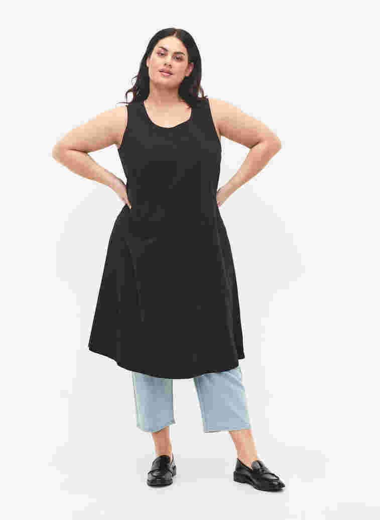 Mouwloze katoenen jurk met a-lijn, Black, Model
