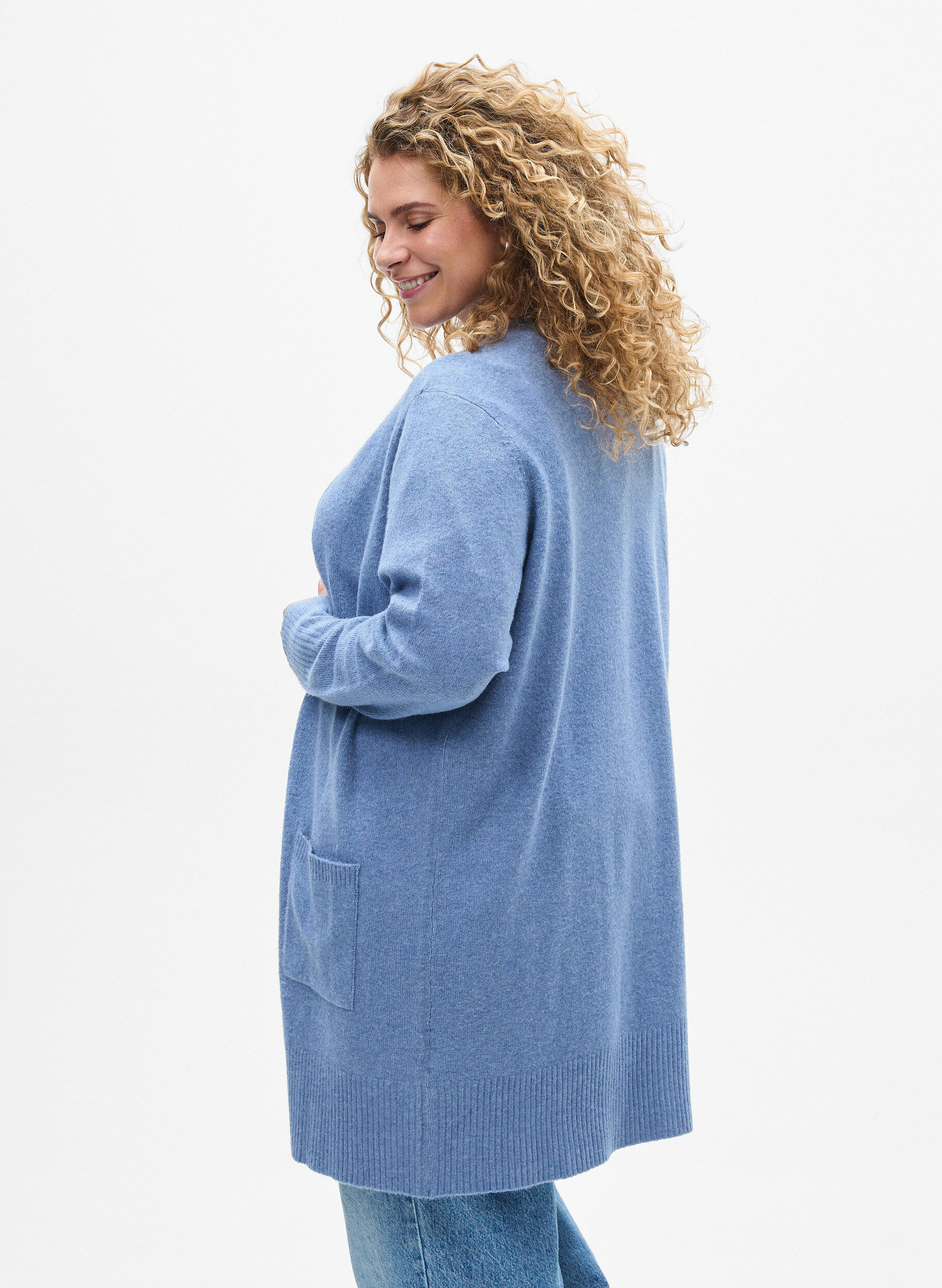 ZizziGeribd gebreid vest met zakken, Blauw, Model image number 2