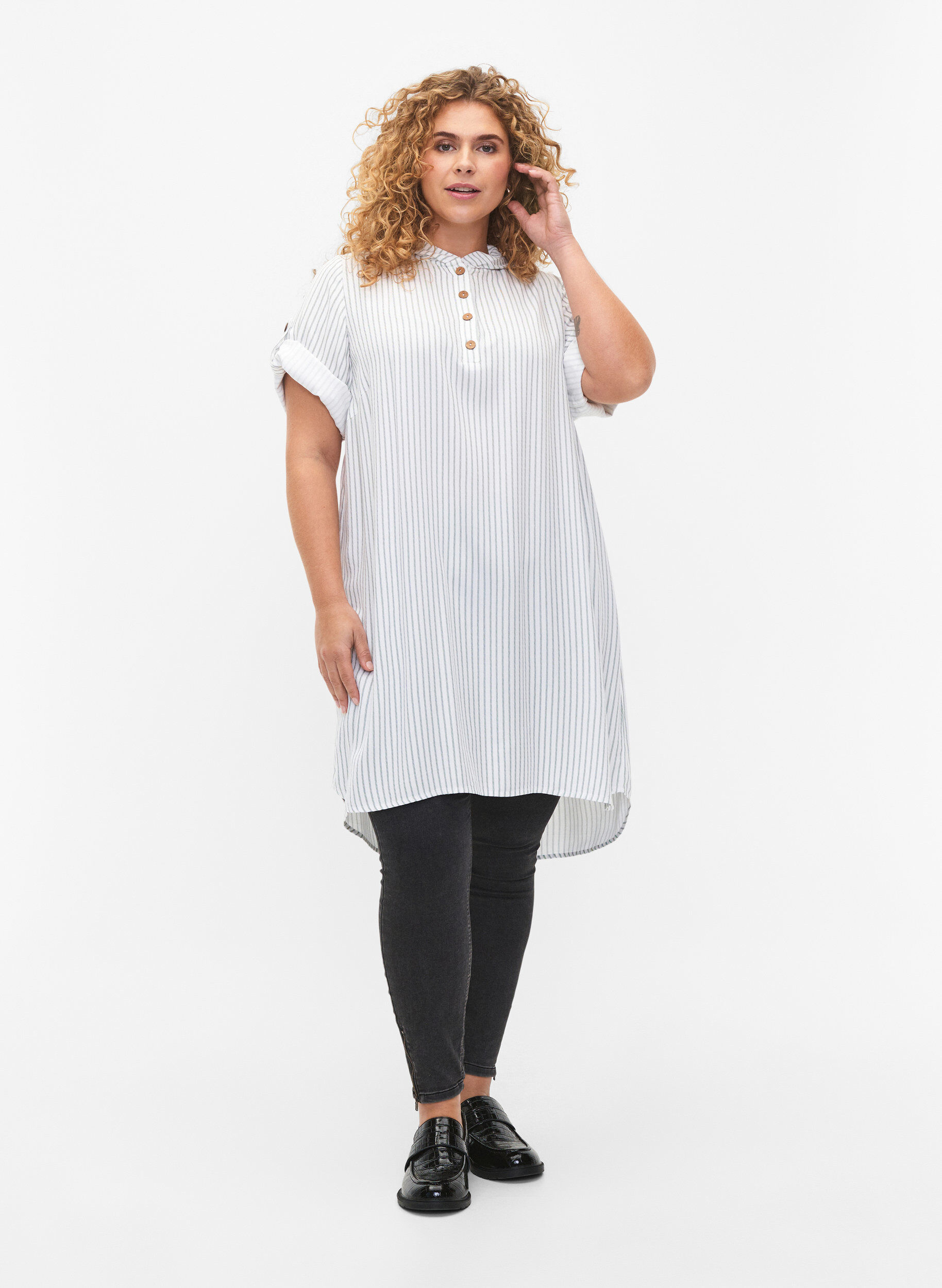 Zizzi Tuniek van viscose met korte mouwen en capuchon, Chinois Green Stripe, Model image number 2