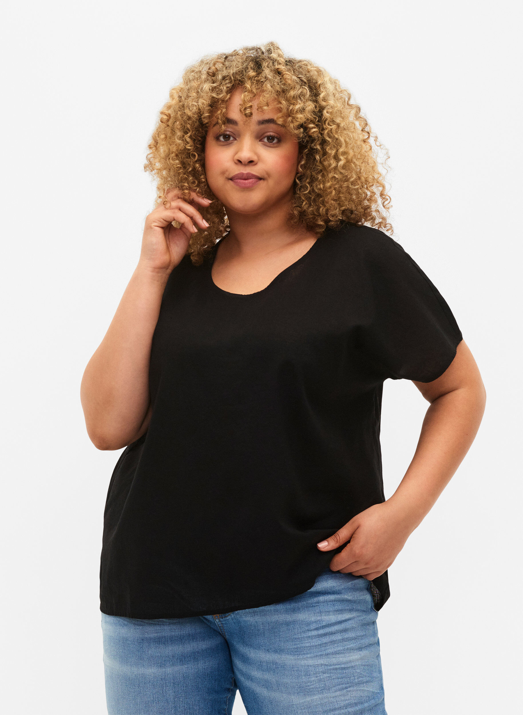 Zizzi Katoenen blouse met korte mouwen van katoenmix met linnen, Black, Model image number 0