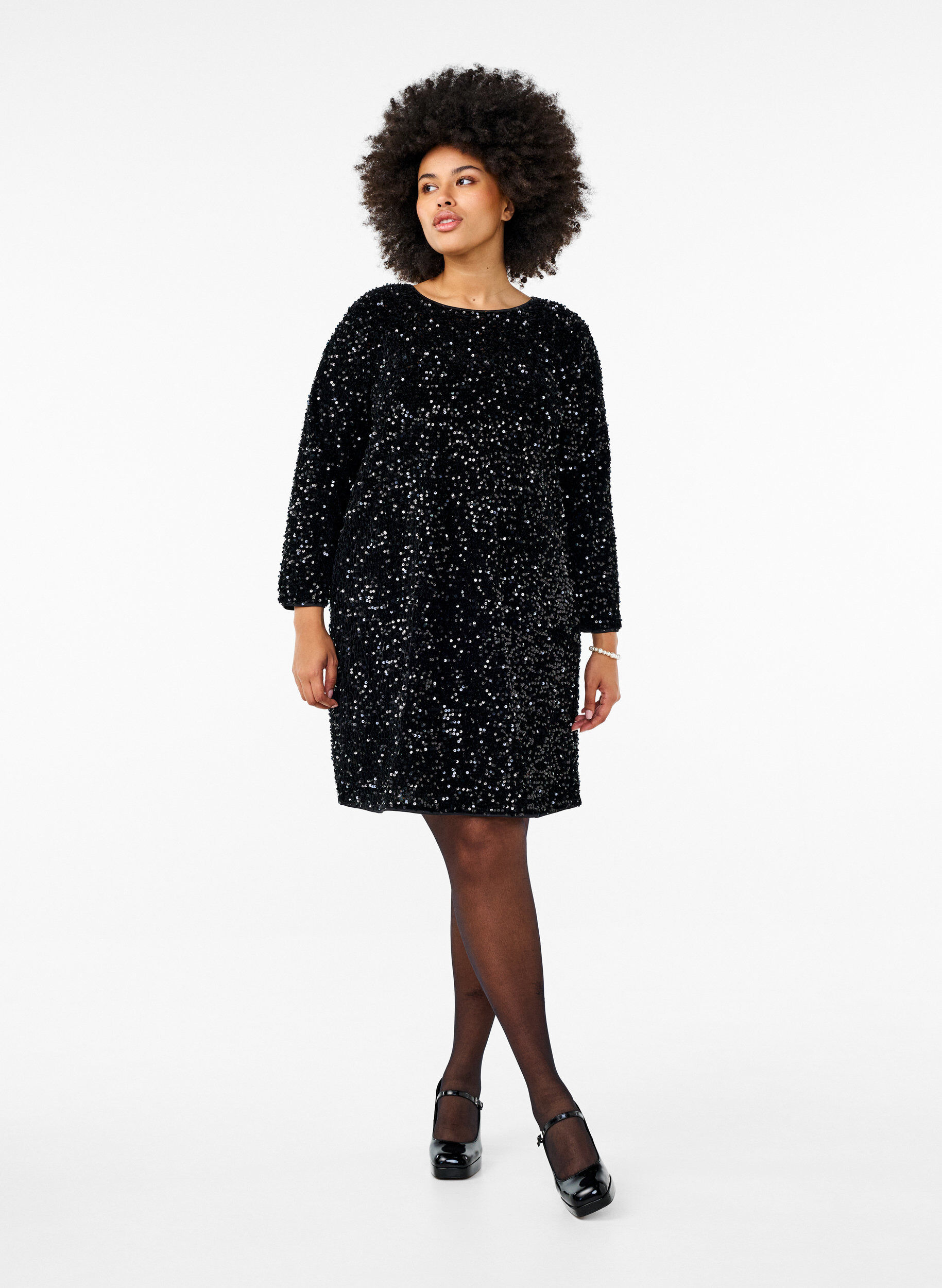 Zizzi Paillettenjurk met strikdetails, Black, Model image number 2