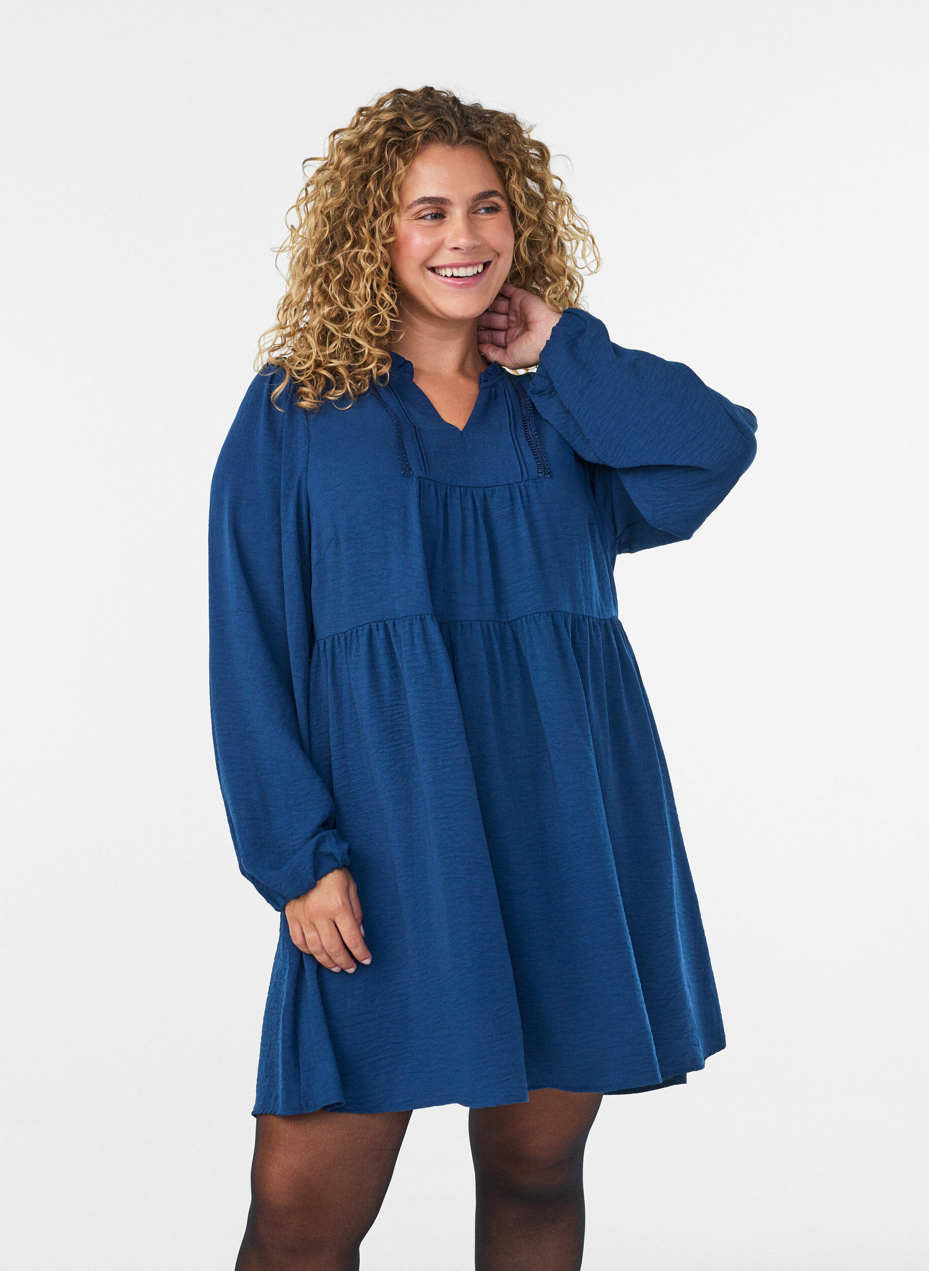 A-lijn jurk met een empirelijn, Blauw, Model