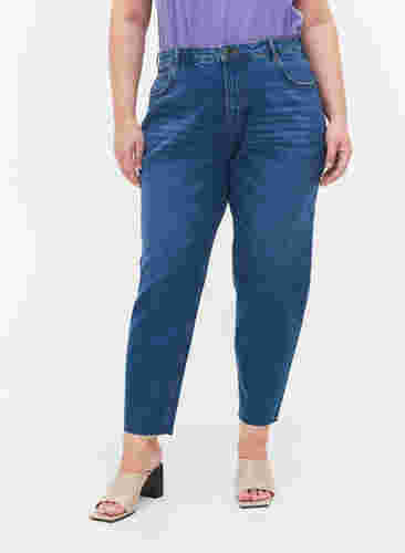 Cropped Mille mom fit jeans, Blue Denim 5, Model image number 2