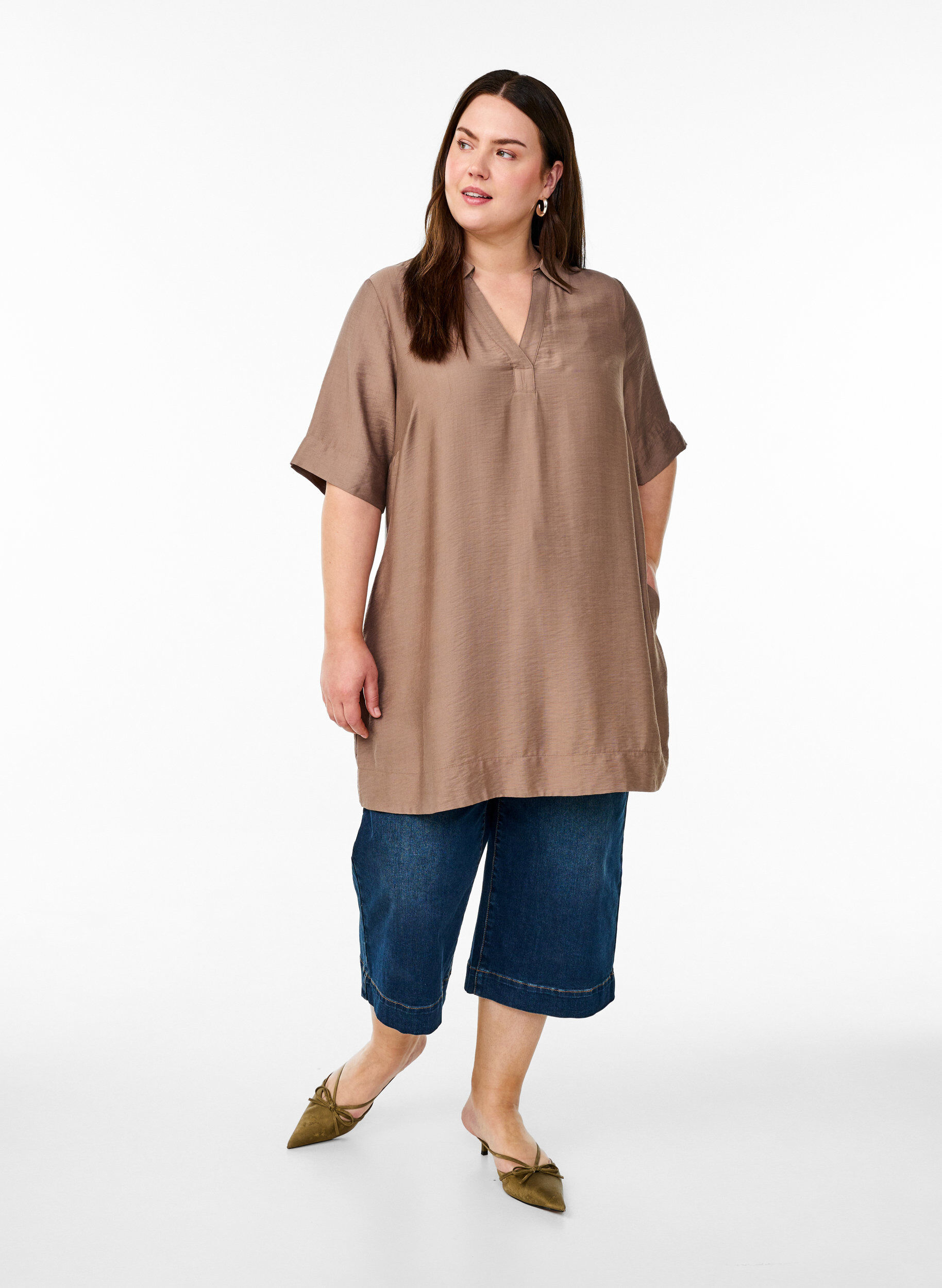 Zizzi Tuniek met kraag en zakken aan de zijkant, Bruin, Model image number 1