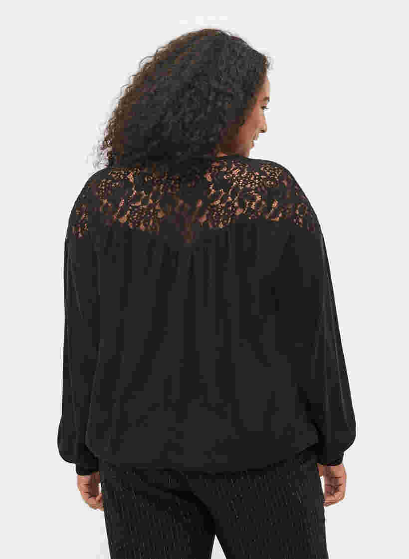 Viscose blouse met kant, Black, Model image number 1