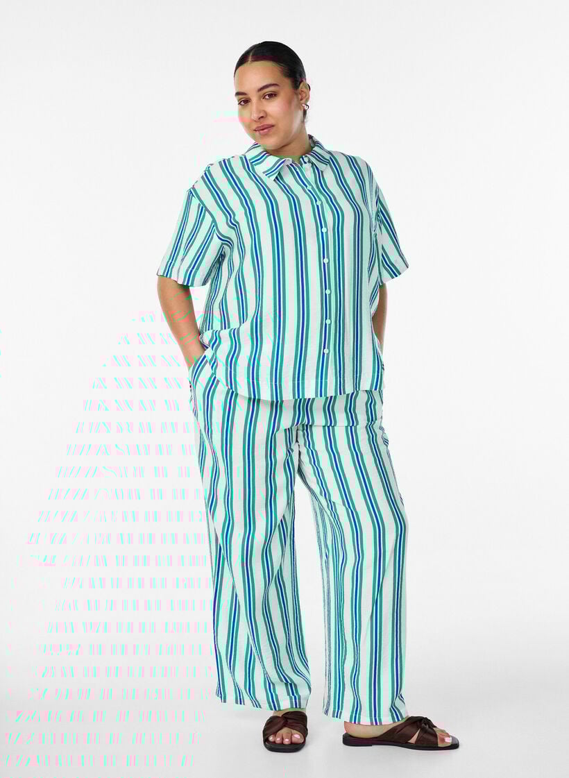 Gestreepte viscose shirt met korte mouwen, Vanille, Model image number 1