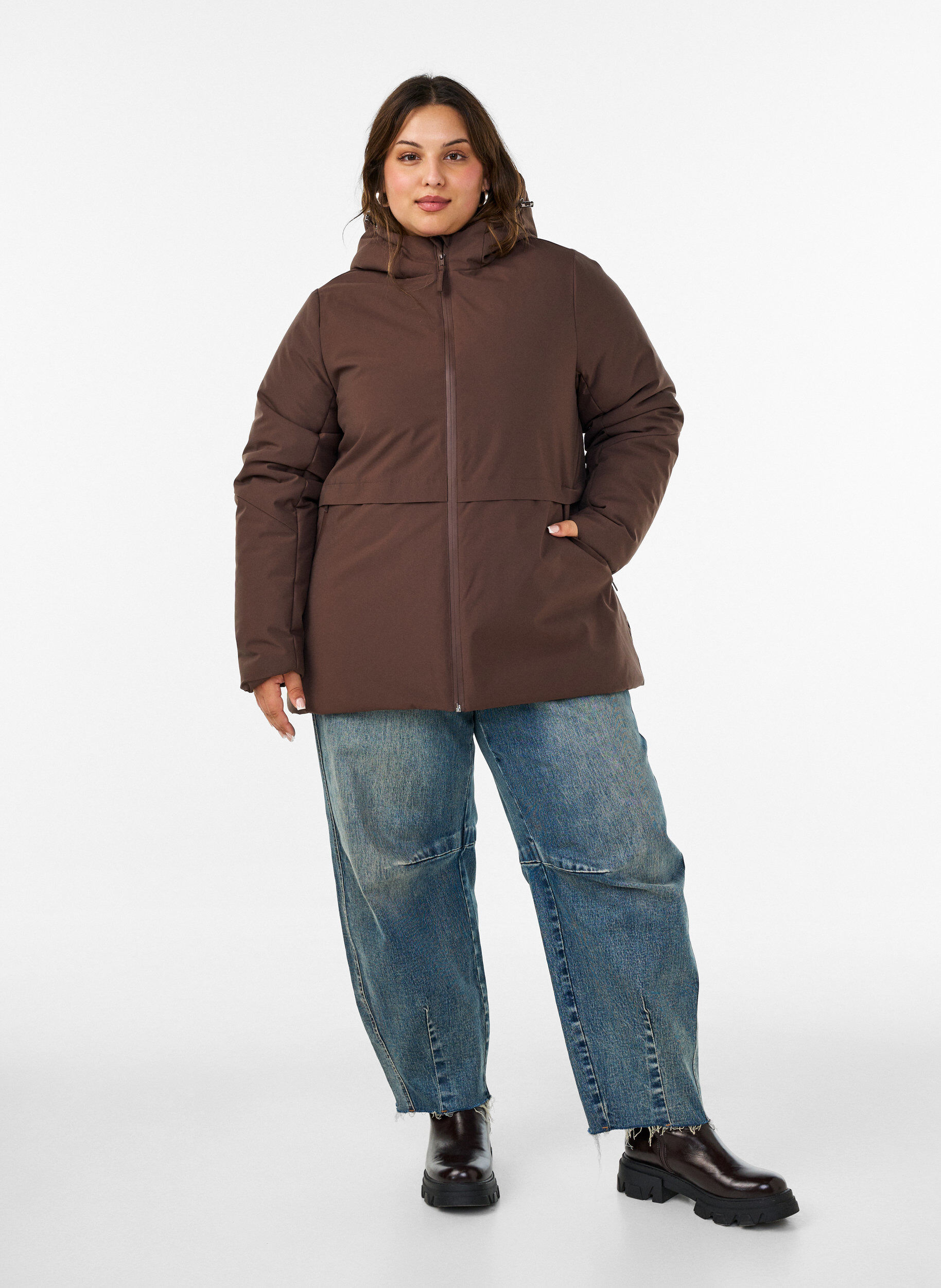 ZizziWinterjas met capuchon en verstelbare taille, Bruin, Model image number 1