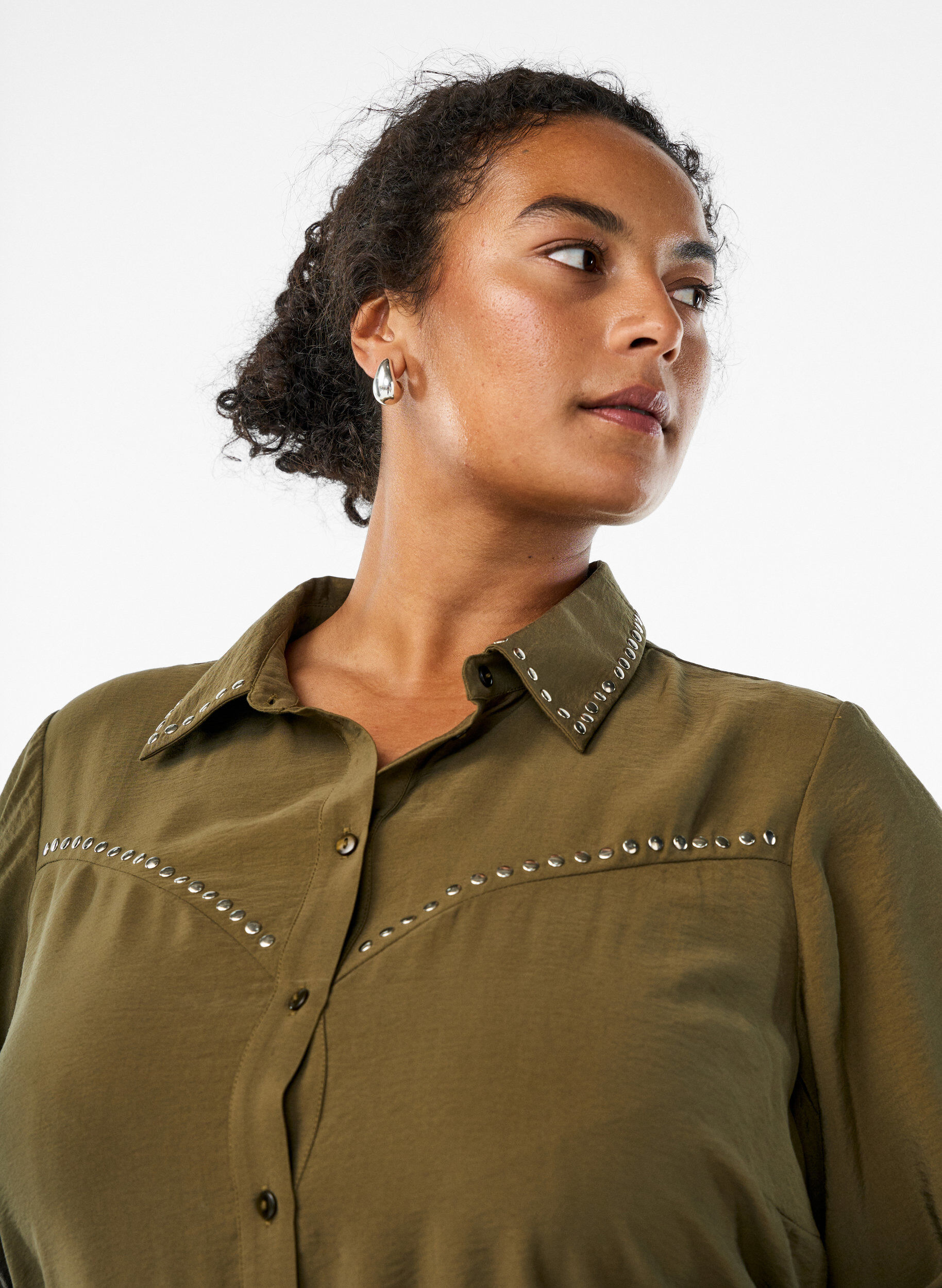 Zizzi Shirt met studs, Groen, Model image number 4