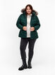 Kort pufferjack met capuchon, Groen, Model image number 1