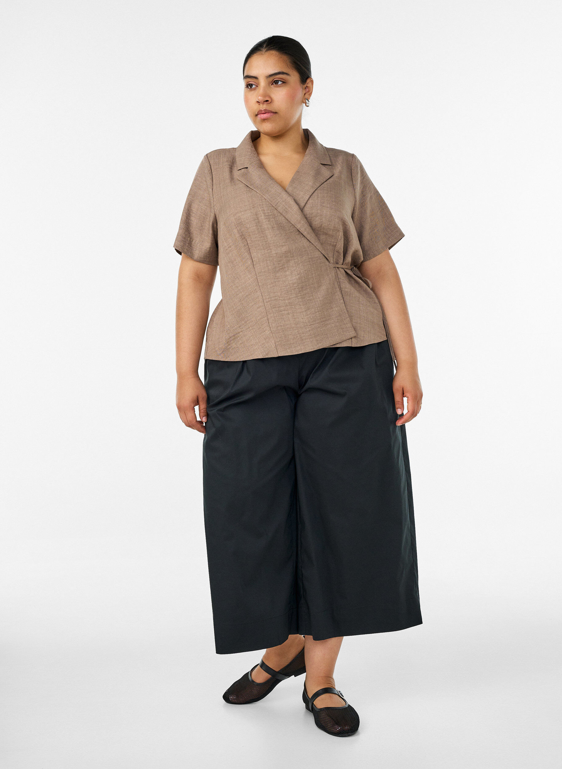 ZizziWikkelshirt met striksluiting, Bruin, Model image number 1