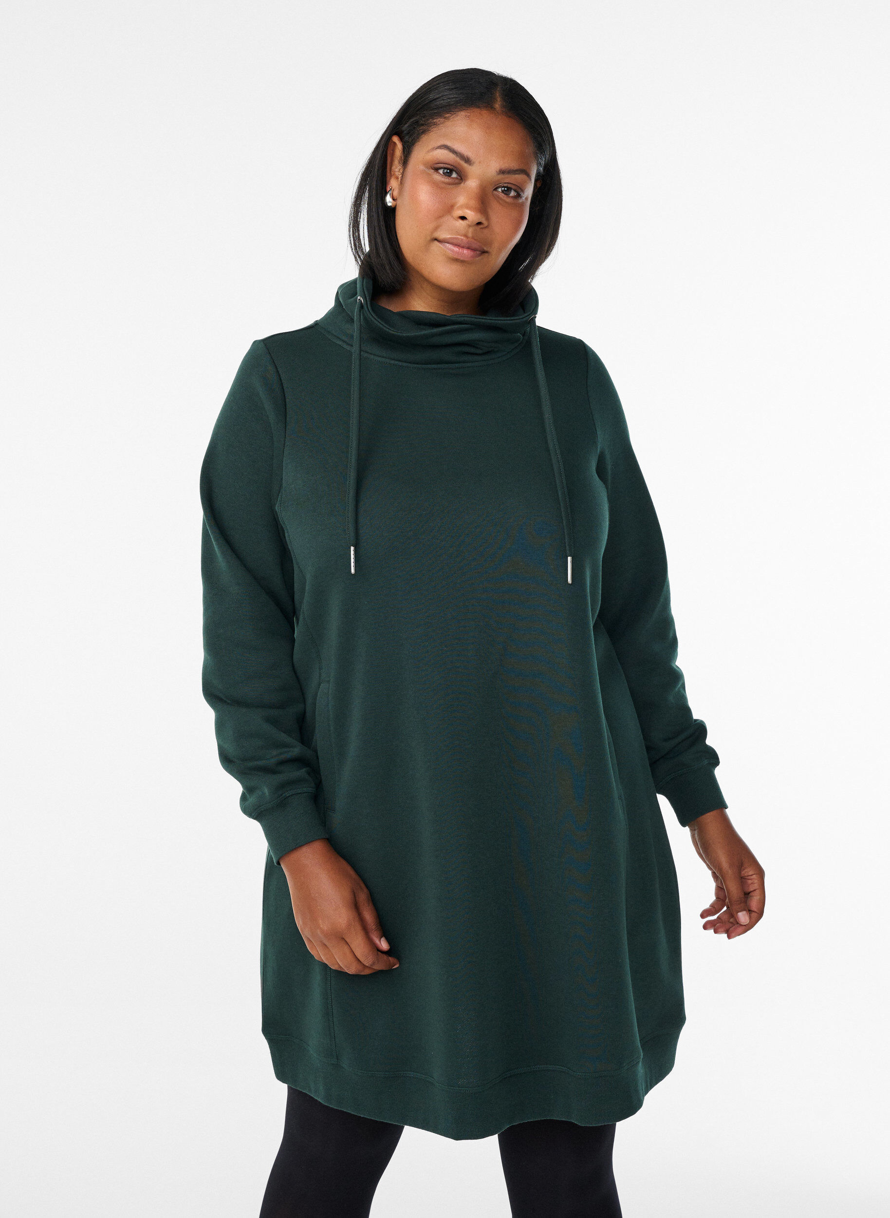 FLASH - Kort sweatshirt jurk met hoge kraag en zakken, Groen, Model