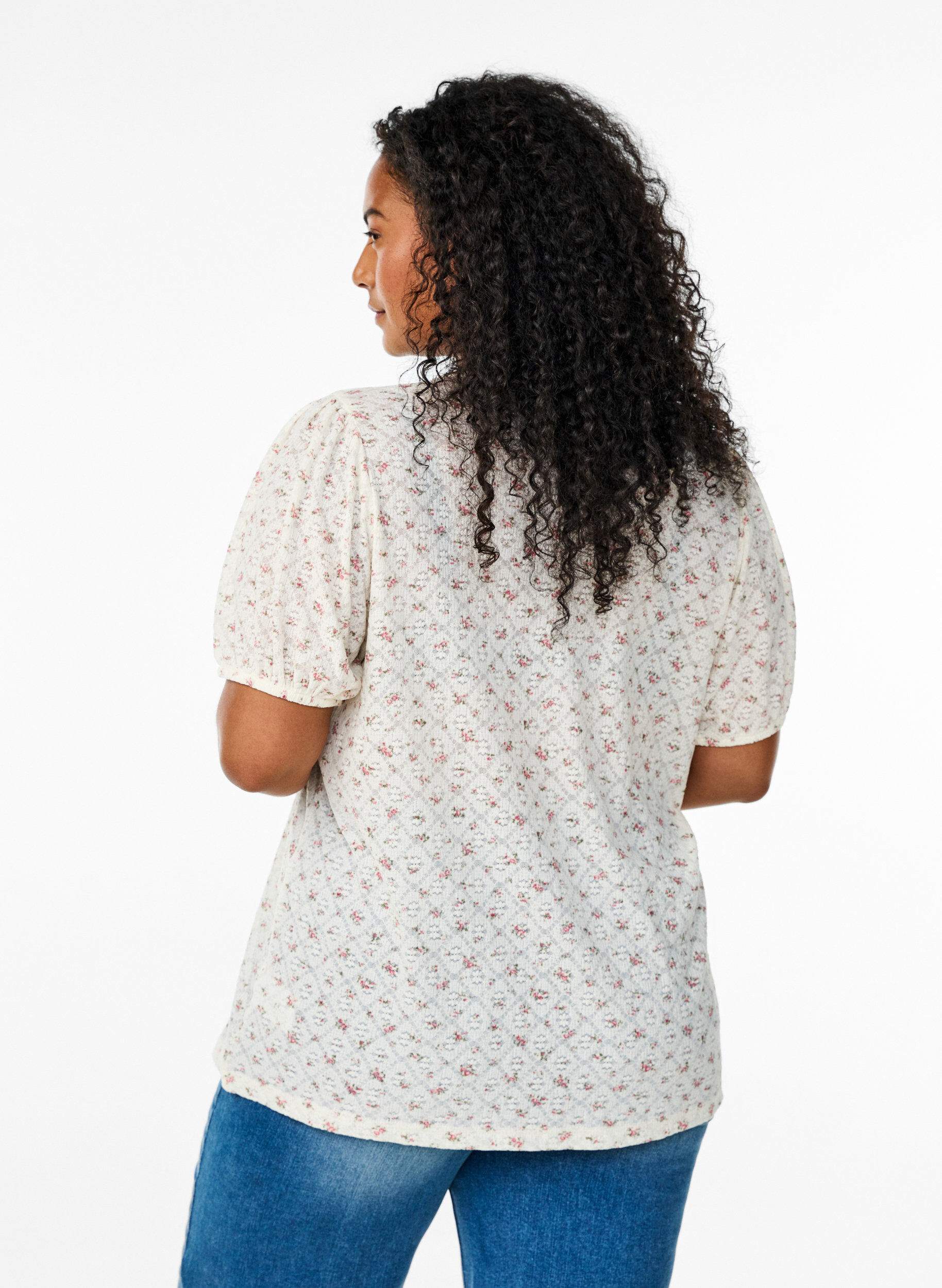 Zizzi Jersey blouse met korte mouwen en bloemenprint, Wit, Model image number 2