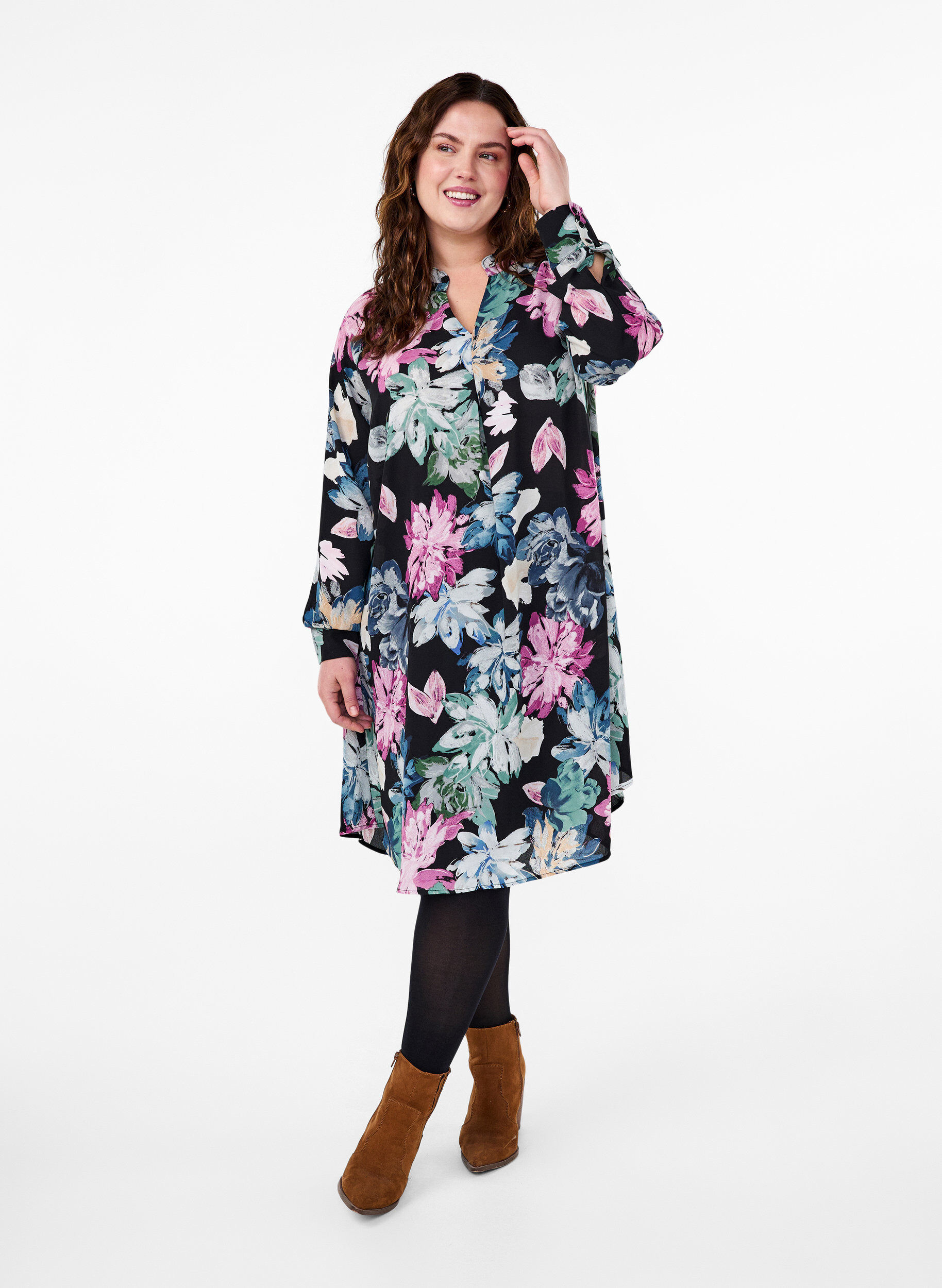 Zizzi Jurk met lange mouwen en bloemenprint, Rose Flower AOP, Model image number 2