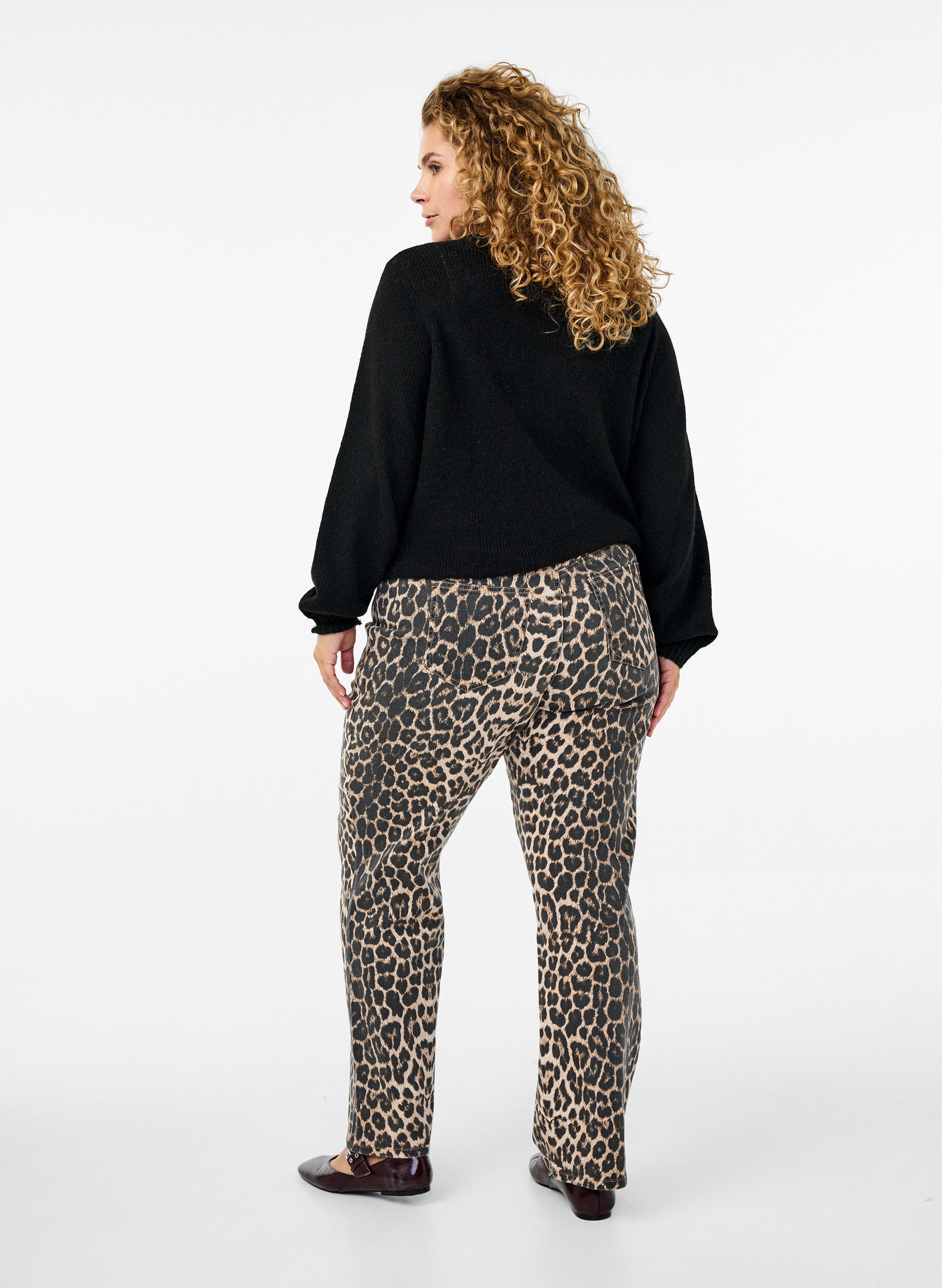 Zizzi Straight-fit jeans met zebraprint, Bruin, Model image number 1