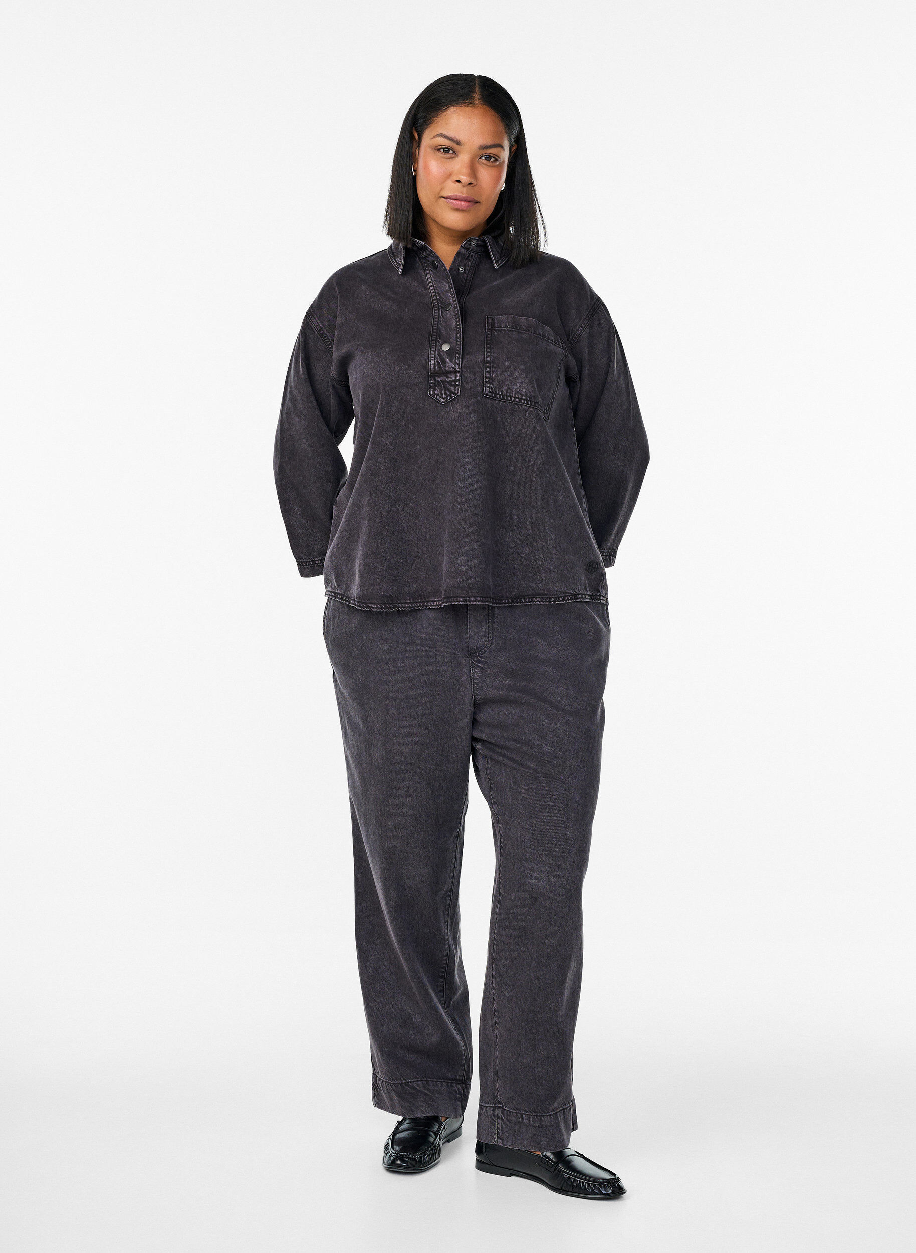 Zizzi Los denimshirt met 3/4-mouwen, Grijs, Model image number 1