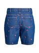 Korte spijkerbroek met geborduurde aardbeien, Blauw, Packshot image number 1