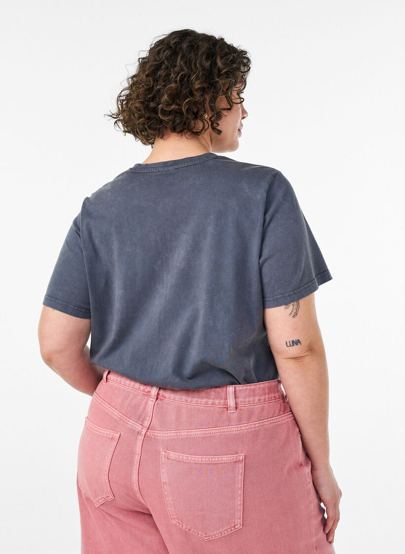 Katoenen T-shirt met print aan de voorkant en een gewassen look, Grijs, Model image number 2