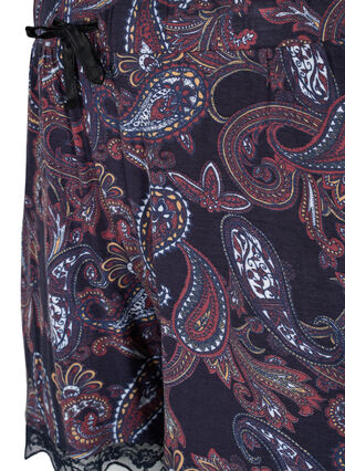 Viscose pyjama short met kanten details, PAISLEY PRINT, Packshot image number 2