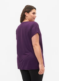 Trainings T-shirt met korte mouwen, Purple Pennant, Model