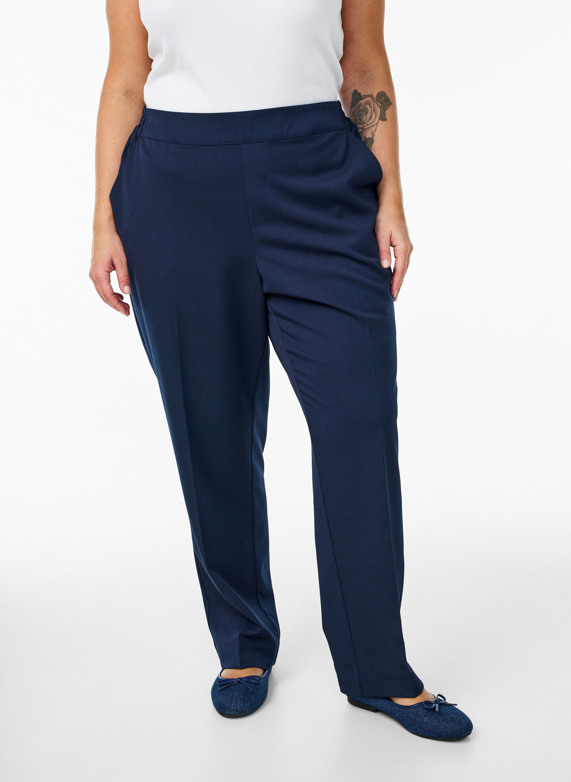 Zizzi Losse broek met hoge taille, Blauw, Model image number 2