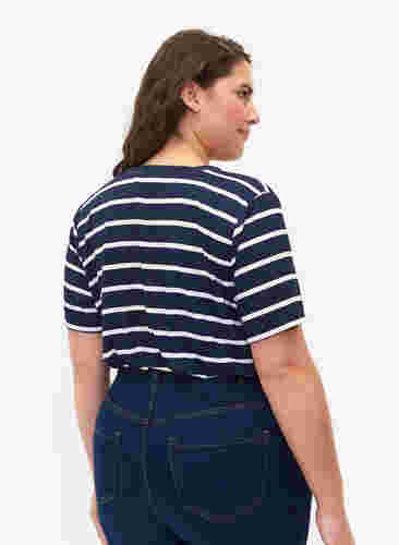 FLASH - Bedrukt t-shirt met v-hals, Night Sky Stripe, Model image number 1