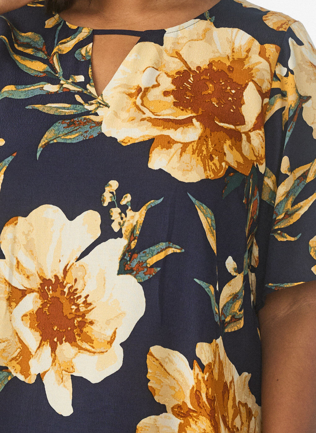 Zizzi Viscose blouse met korte mouwen met print, Blauw, Model image number 3