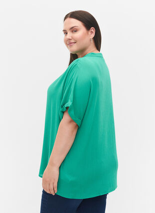 Viscose overhemd met korte mouwen en v-hals, Holly Green, Model image number 1