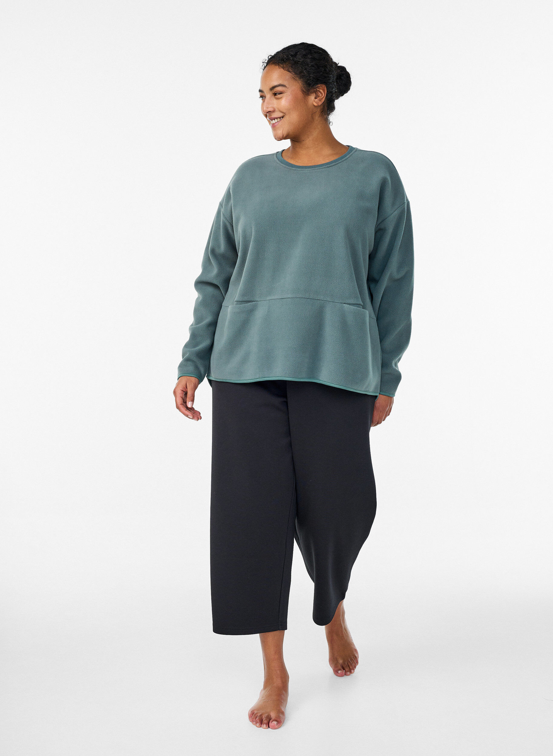 Zizzi Losse fleece blouse met zakken, Groen, Model image number 1