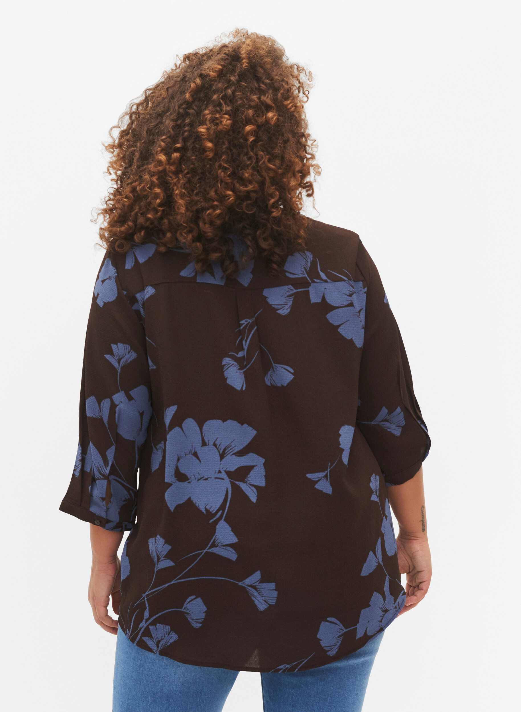 Zizzi Blouse met bloemendesign en 3/4 mouw, Falcon Flower, Model image number 1