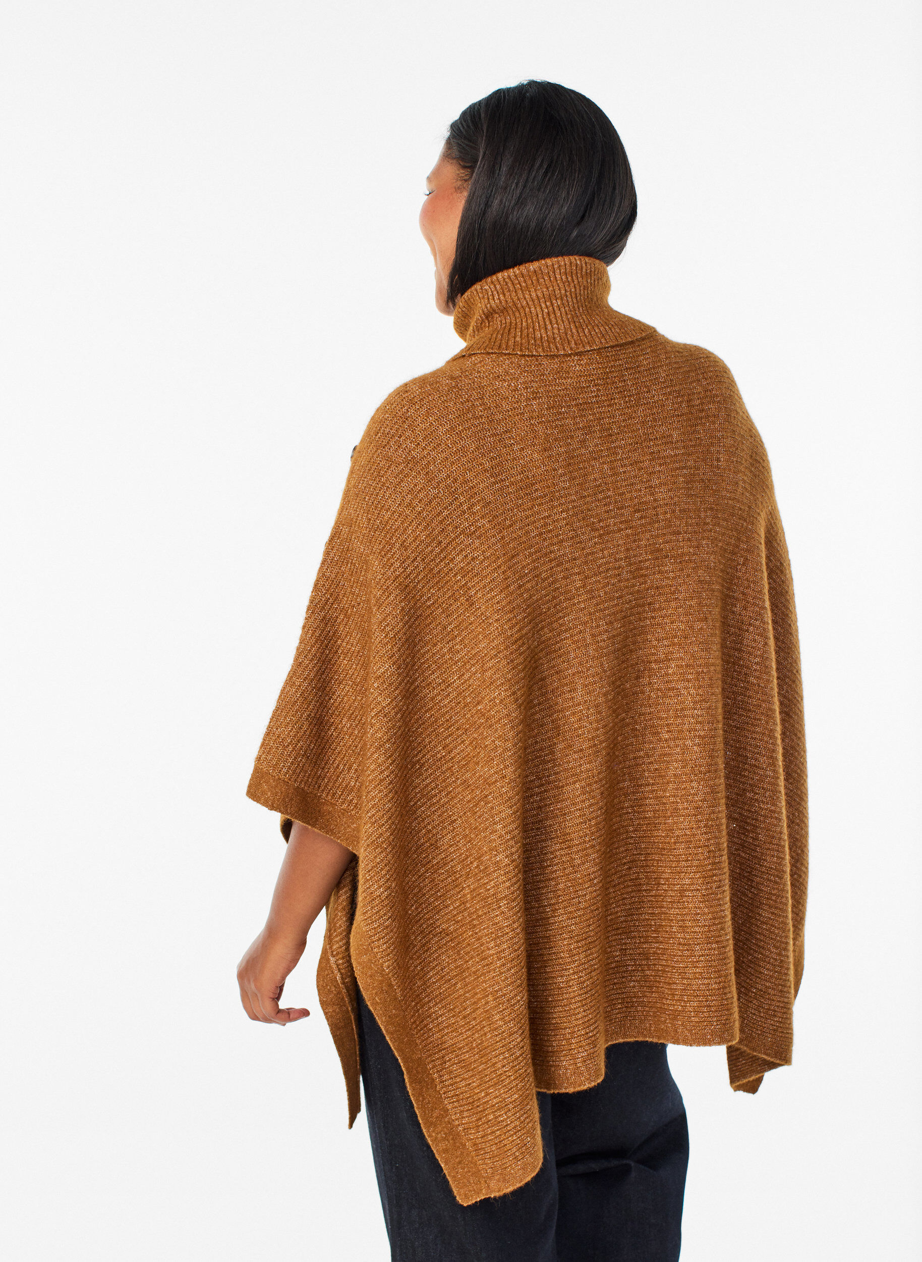 Zizzi Poncho met col en knoopdetail, Bruin, Model image number 2