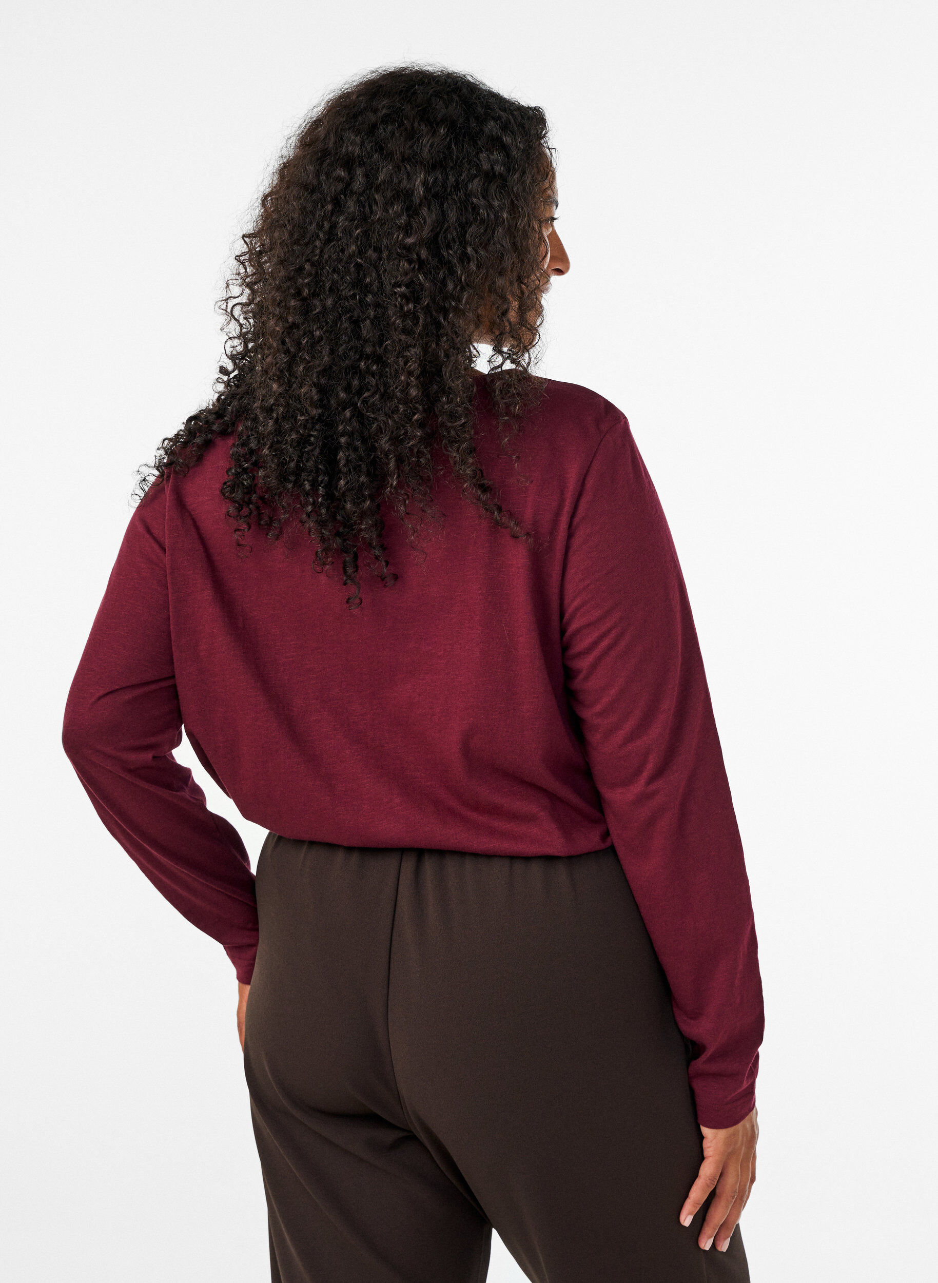 ZizziT-shirt met lange mouwen, V-hals en knopen, Rood, Model image number 2