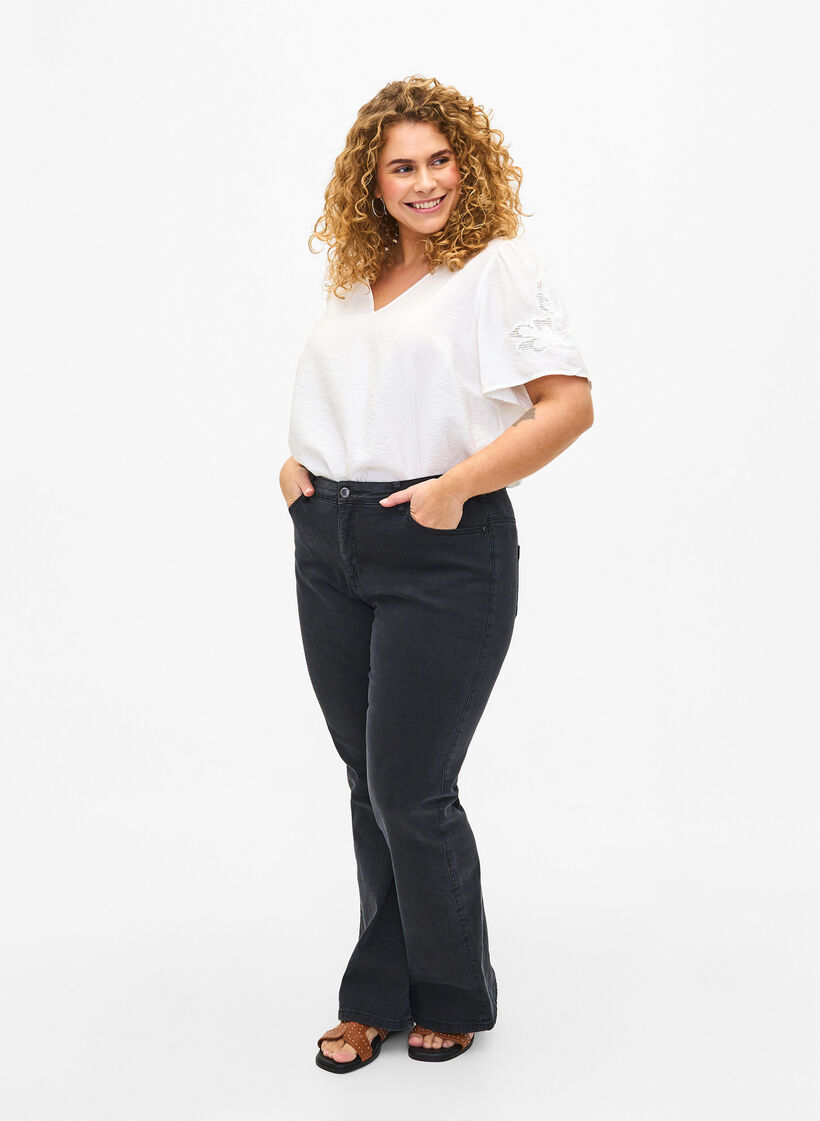 Viscose blouse met korte mouwen en borduursel, Wit, Model image number 1