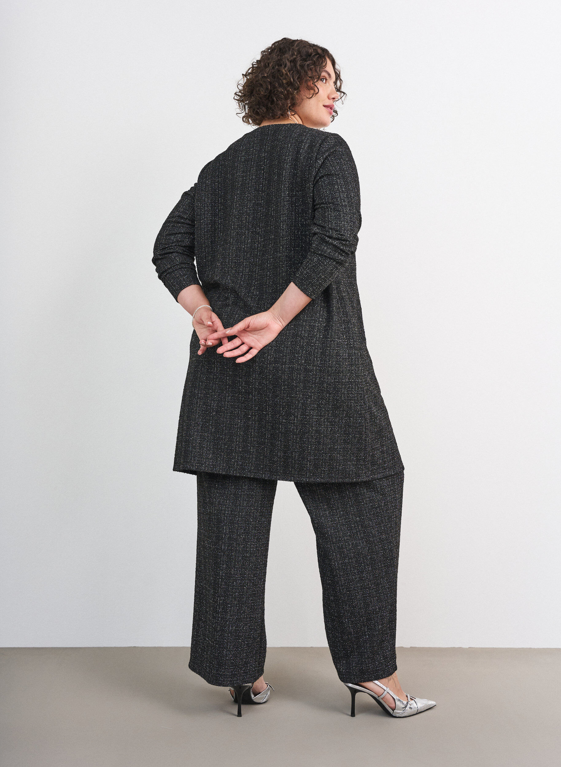 ZizziStraight-fit boucl&eacute; broek, Zwart, Model image number 1