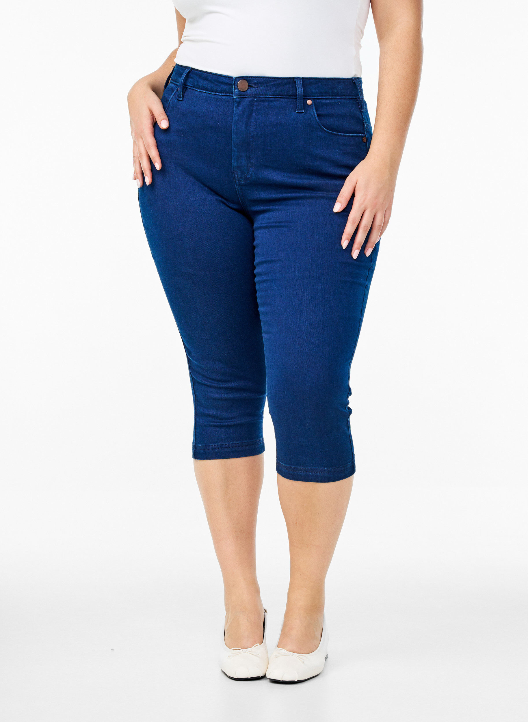 Zizzi Amy capri jeans met hoge taille en super strakke pasvorm, Blauw, Packshot image number 2