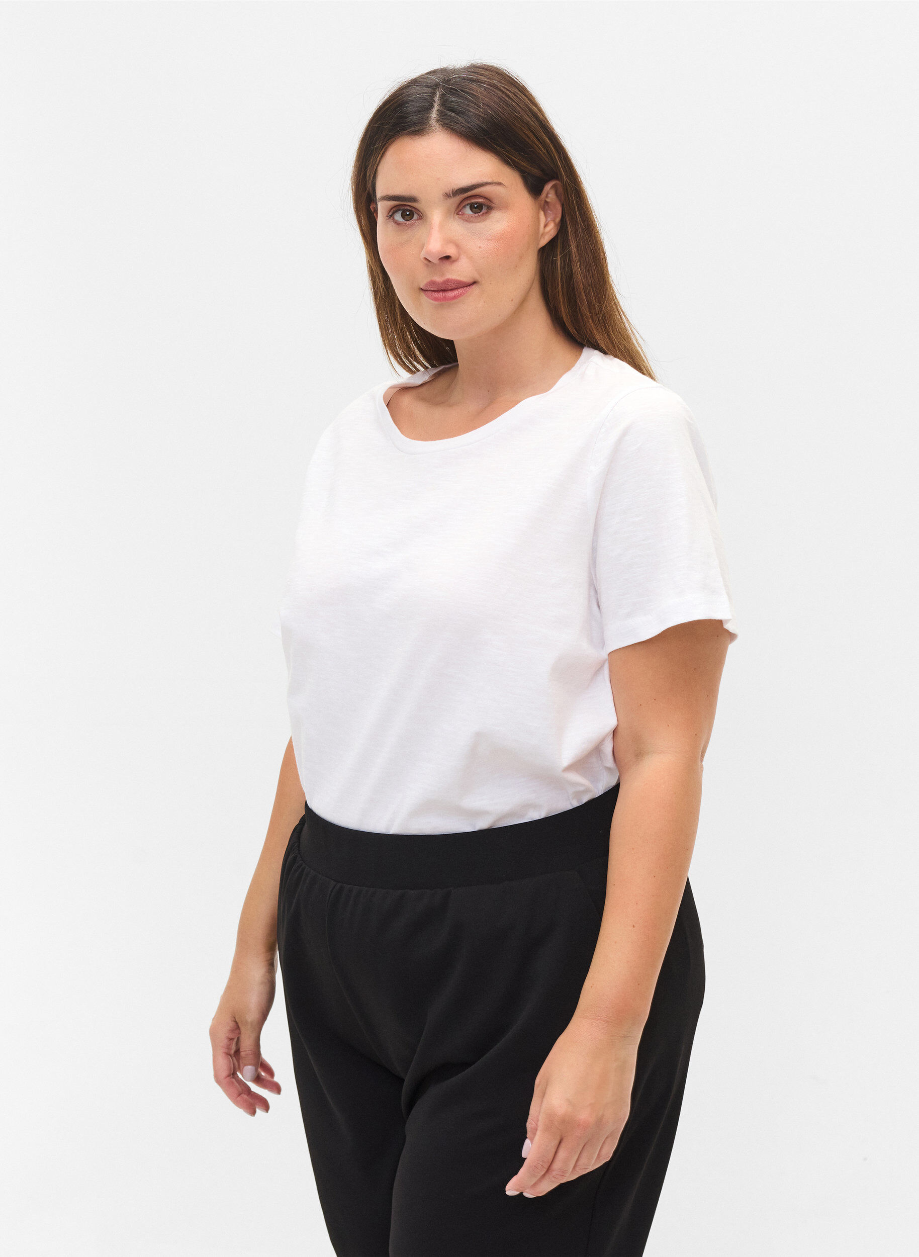 Zizzi Set van 2 basic t-shirts in katoen, Black/B White, Model image number 0