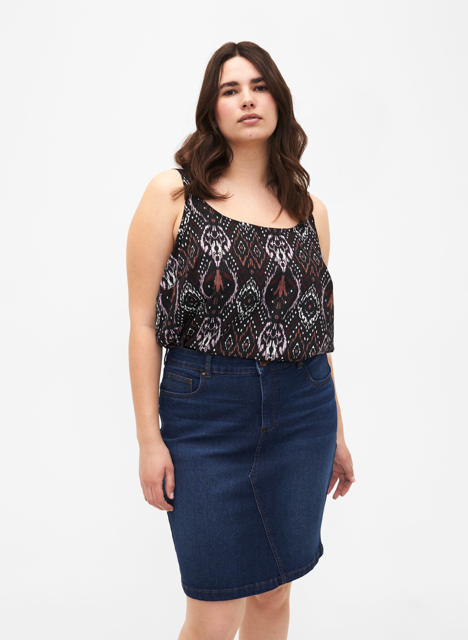 Zizzi Nauwsluitende denim rok, Blauw, Model image number 0