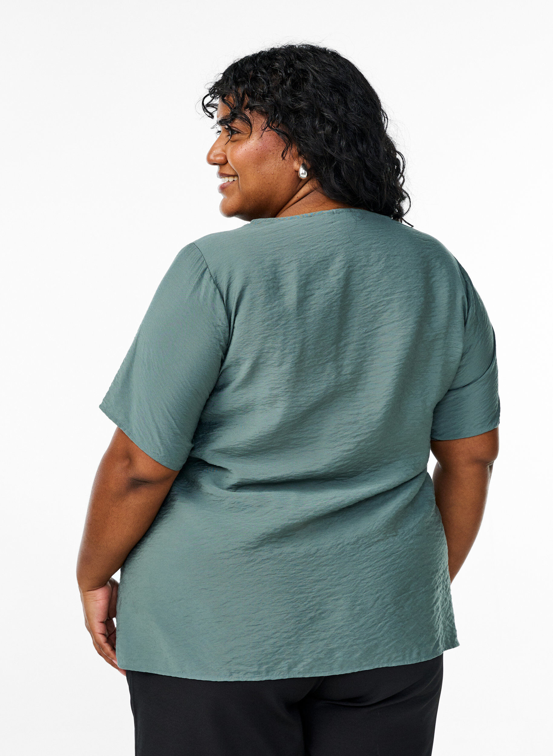 Zizzi Viscose blouse met korte mouwen en kanten rand, Groen, Model image number 2