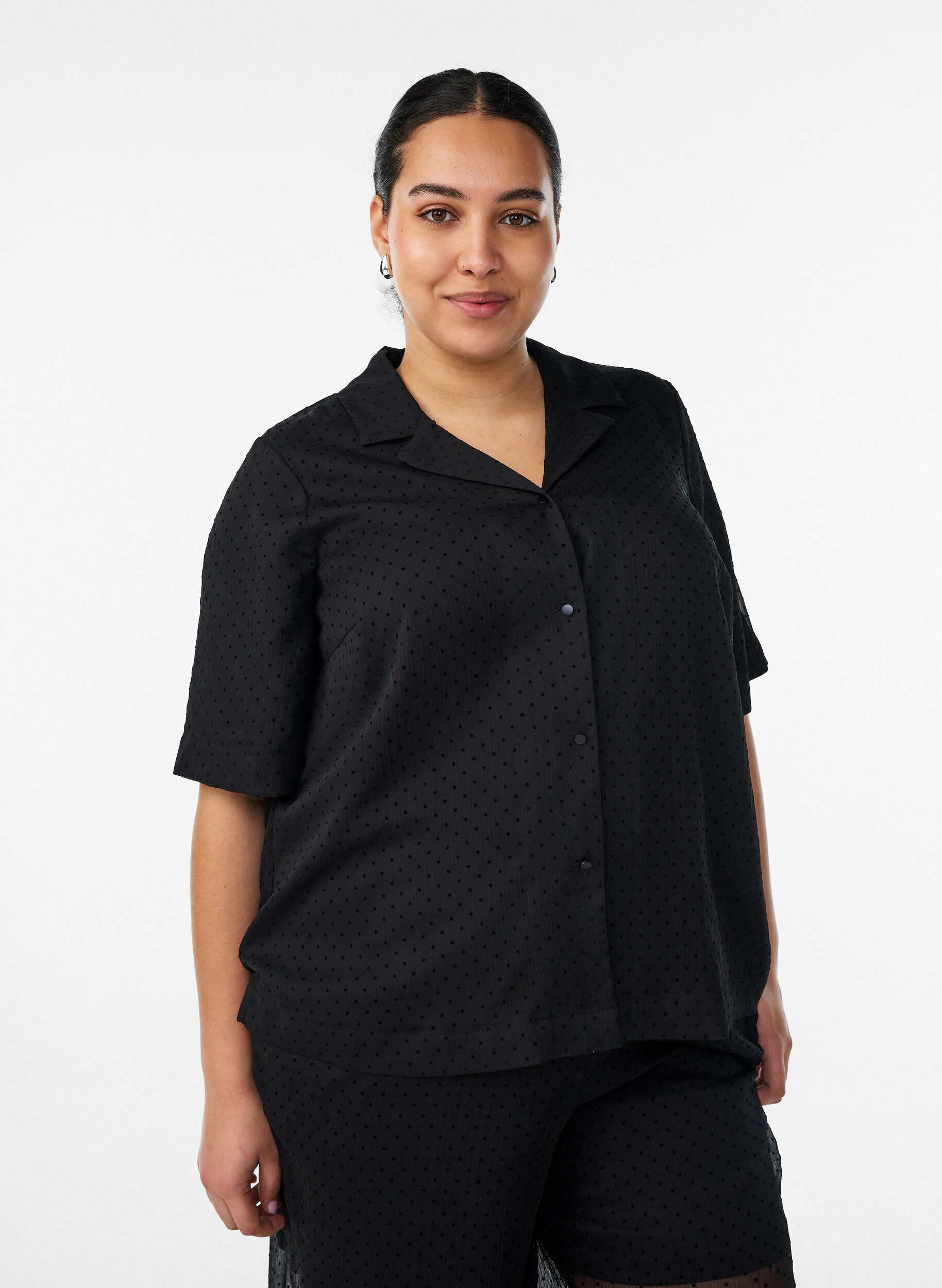ZizziPolkadot blouse met revers, Zwart, Model image number 0