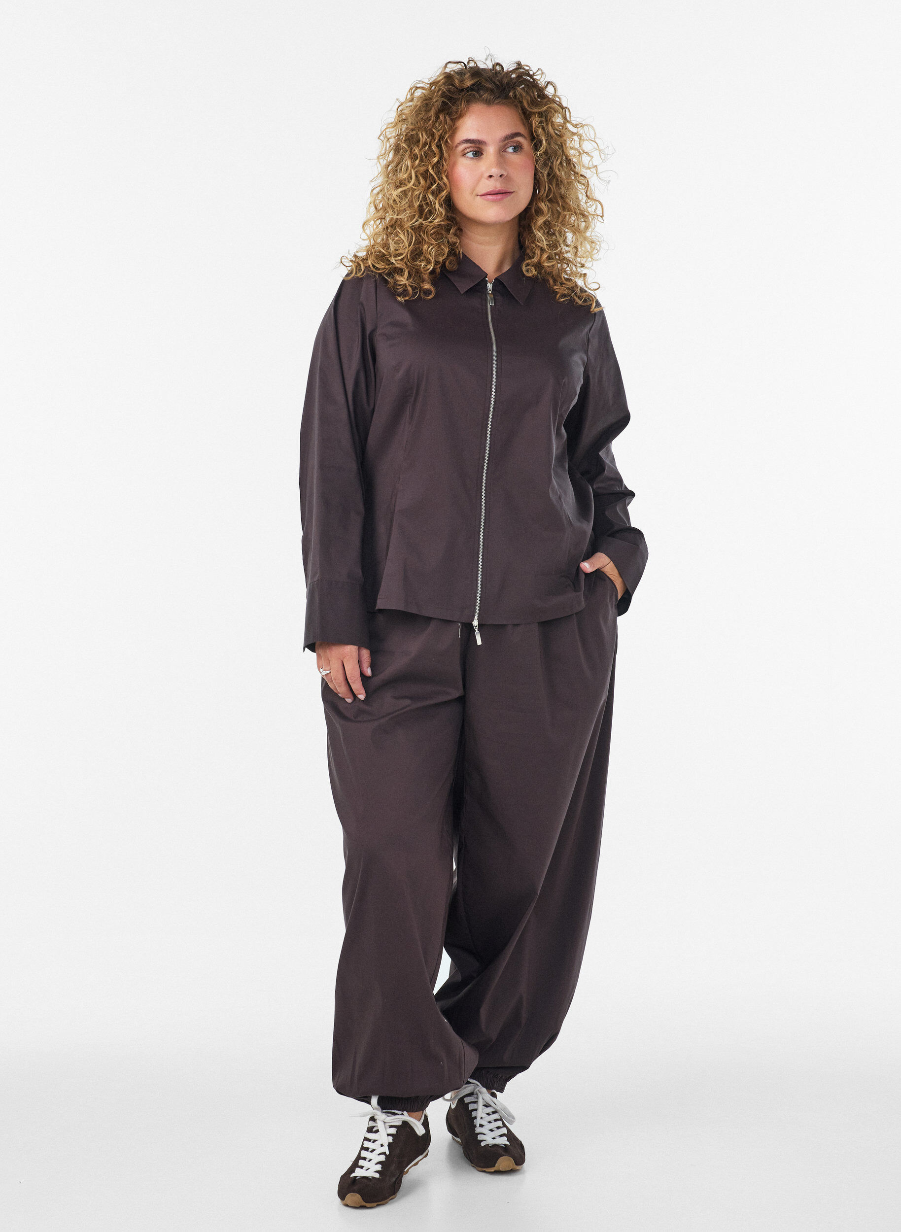 ZizziKort overhemd met tweewegrits, Bruin, Model image number 1
