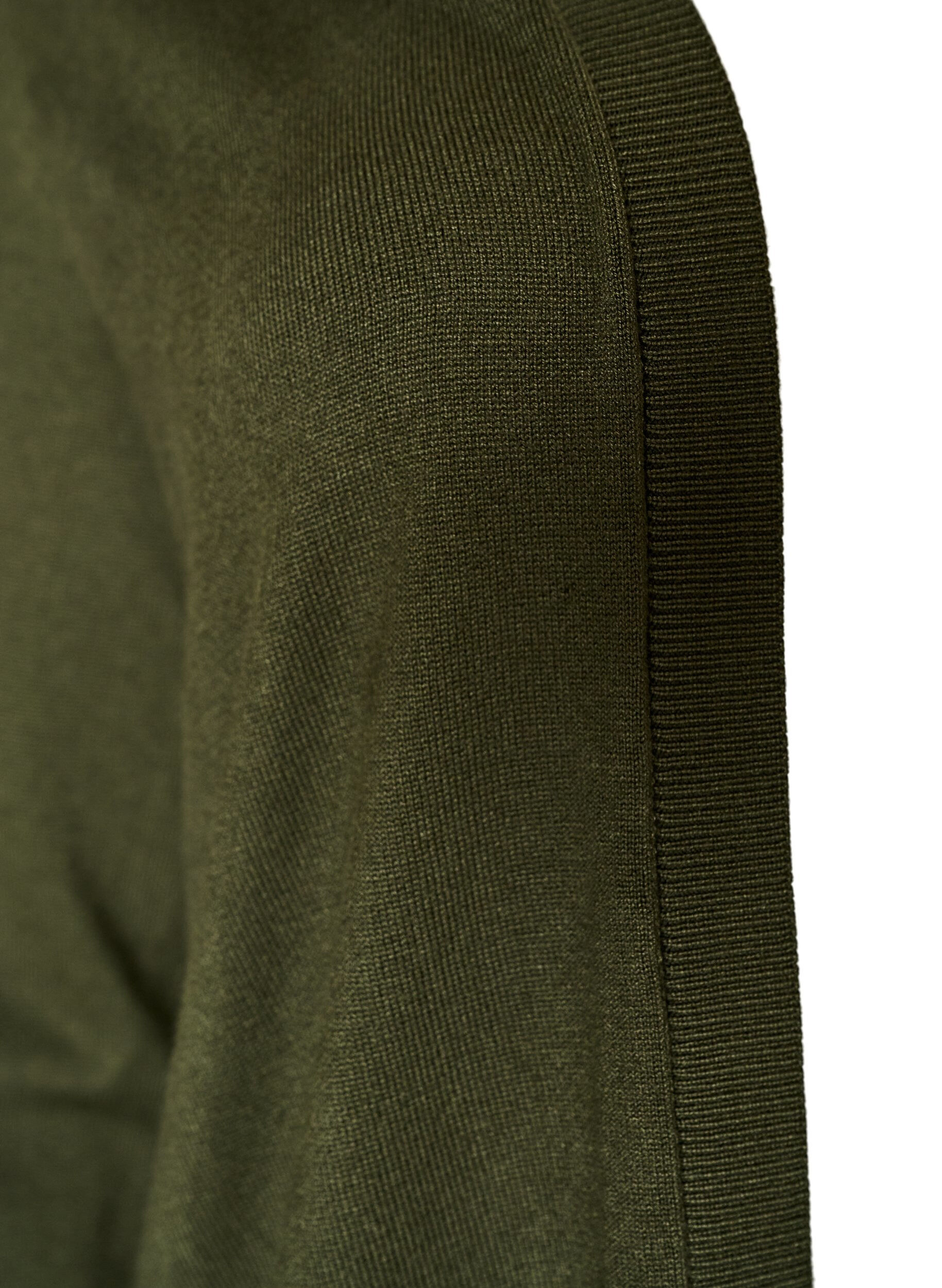 ZizziLang gebreid vest in viscosemix, Groen, Packshot image number 2
