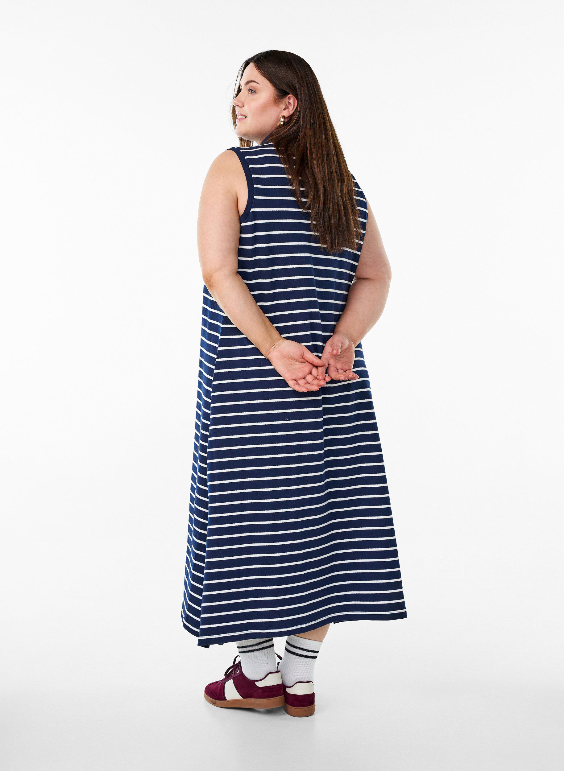 Zizzi Mouwloze polo jurk in midi lengte, Blauw, Model image number 1