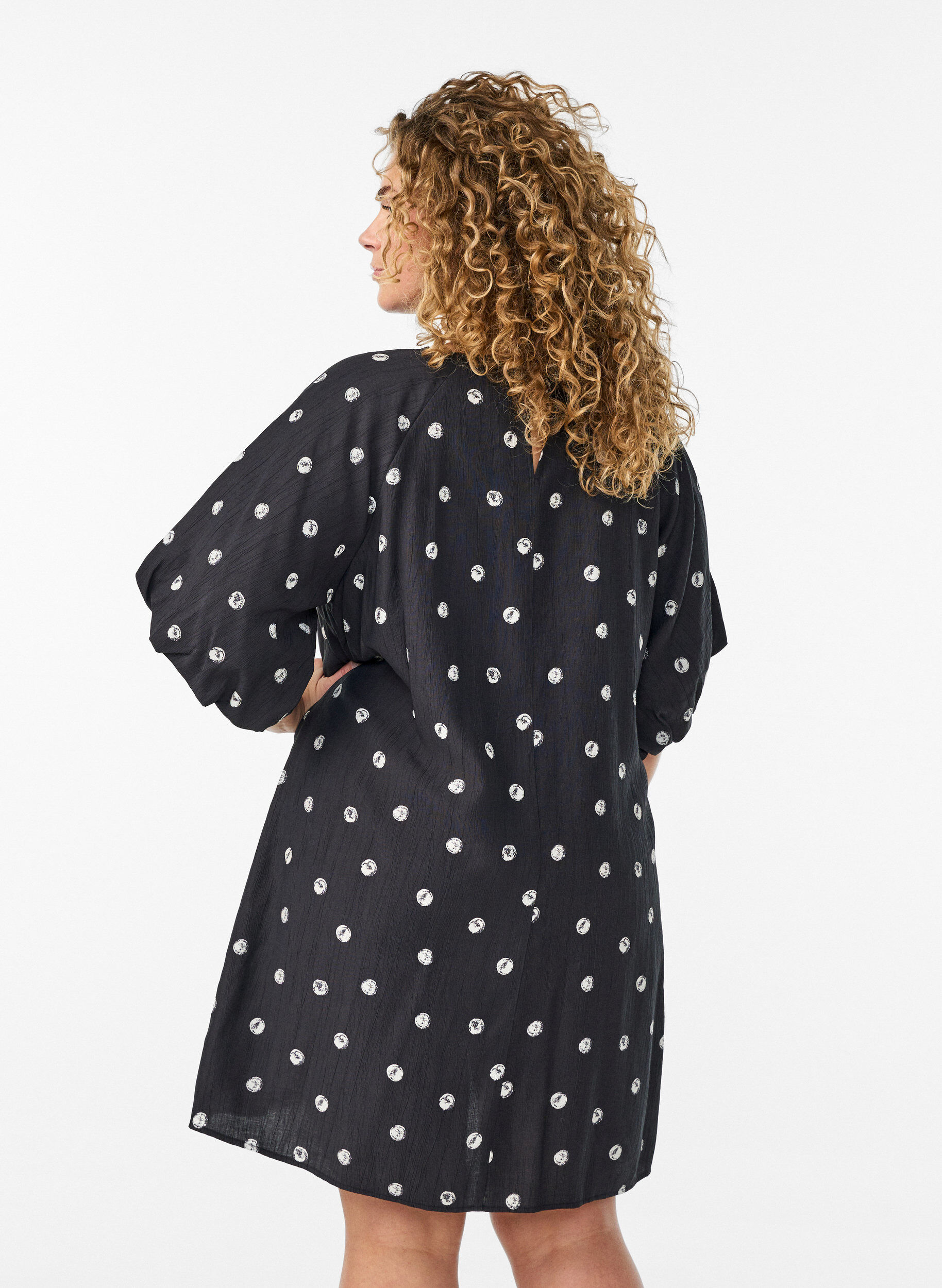 ZizziKorte viscose jurk met ballonmouwen, Zwart, Model image number 2