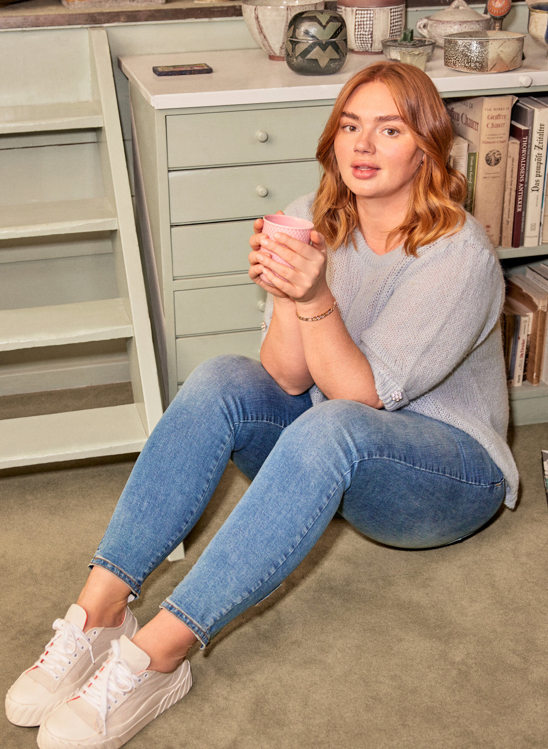 Zizzi Cropped Amy jeans met hoge taille en strikje, Blue denim, Image image number 0