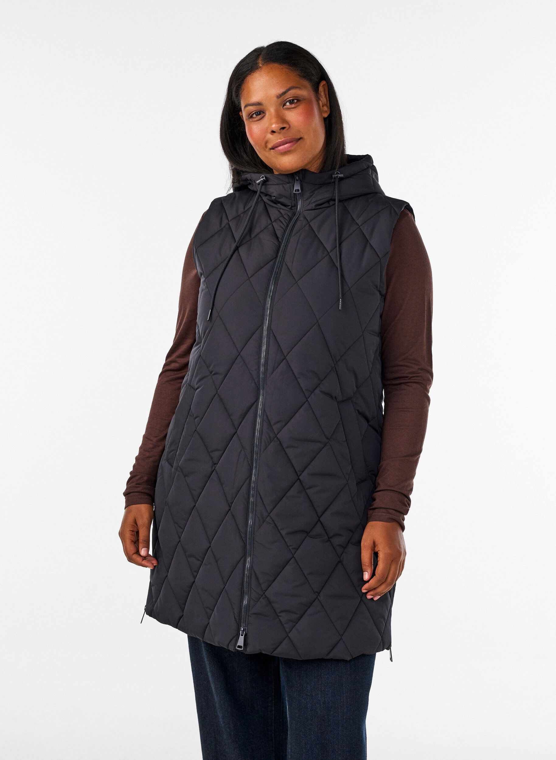 ZizziHalflang gewatteerd gilet met capuchon, Zwart, Model image number 0