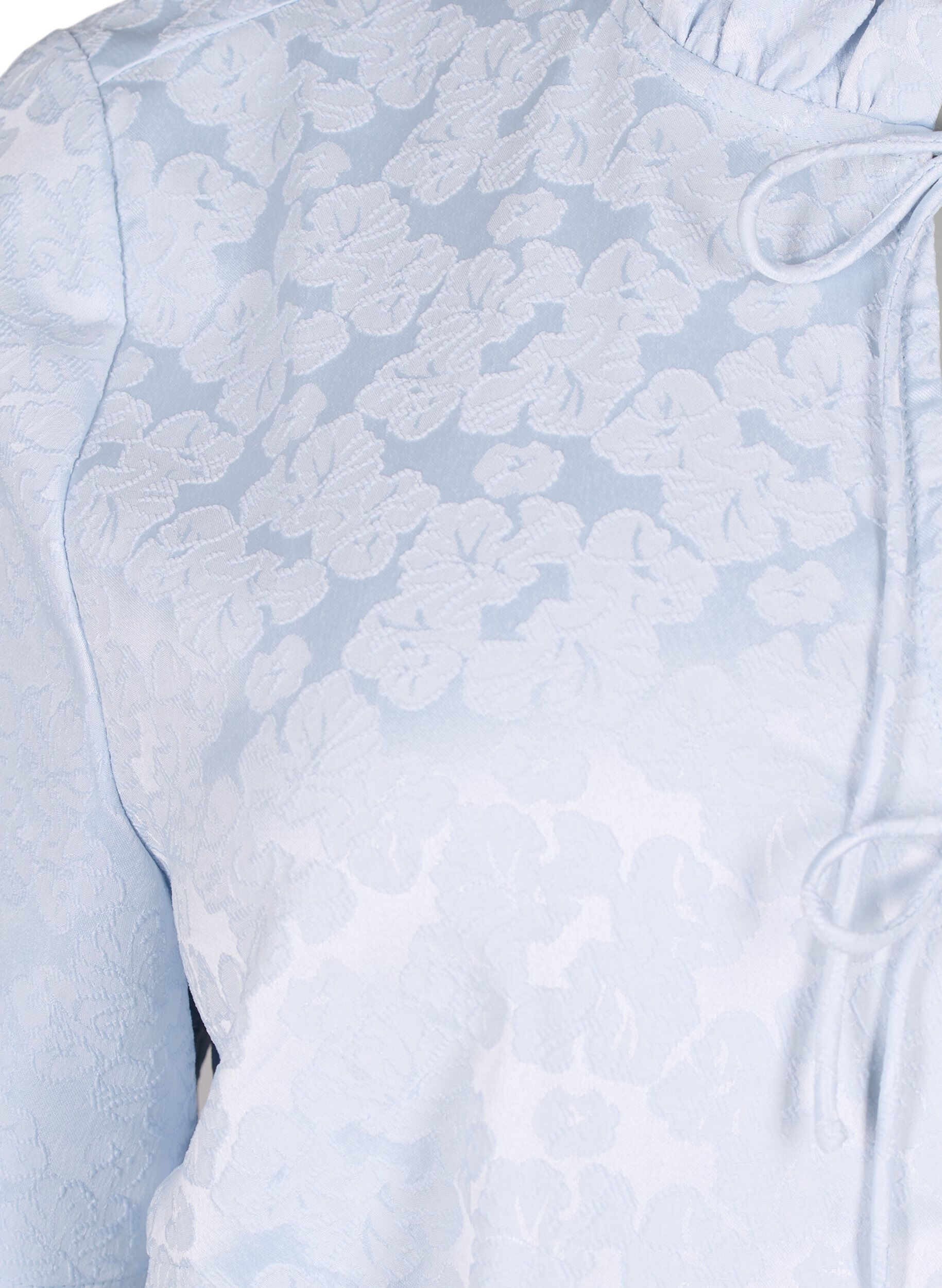 Zizzi Jacquard blouse met korte mouwen en strikjes, Blauw, Packshot image number 2