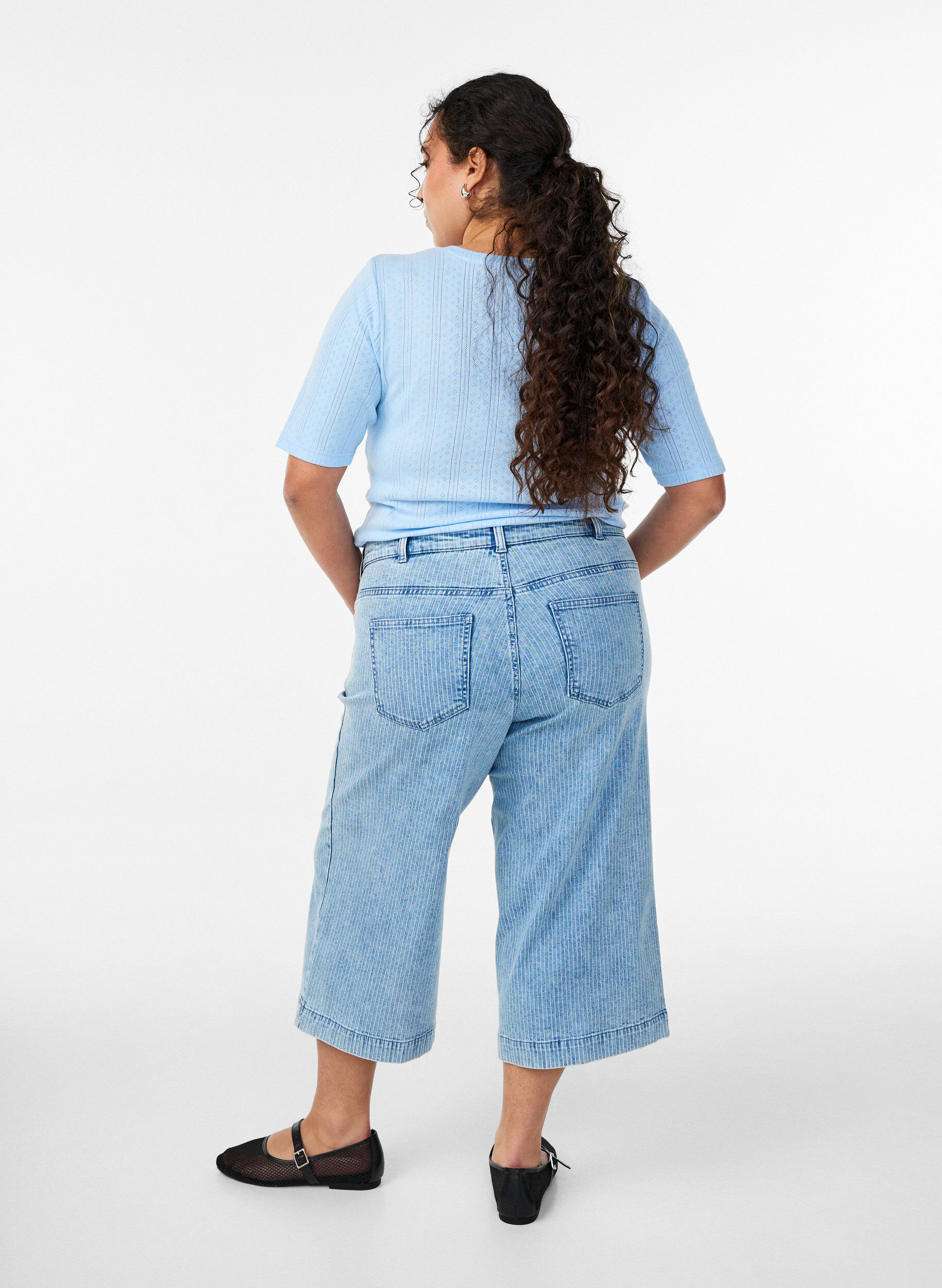 Zizzi Pinstripe wijde-pijp culotte-jeans, Blauw, Model image number 1