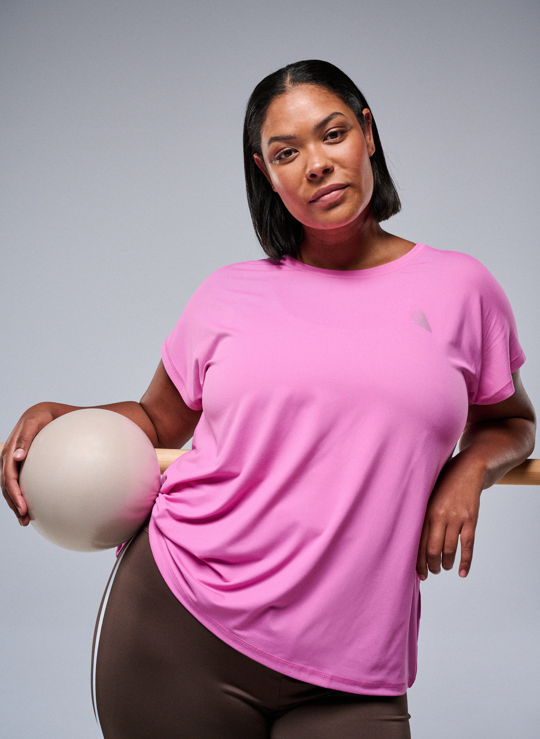 Zizzi Effen gekleurd T-shirt voor sporten, Roze, Image image number 0